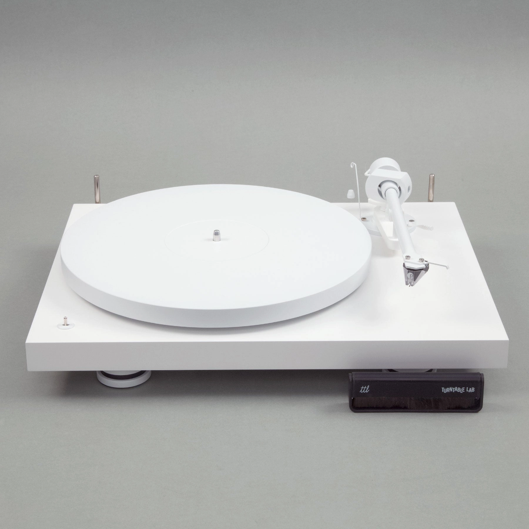 Pro-Ject: Debut PRO B Turntable - Special Edition White hi-fi DAC amp combo,hi-fi speaker impedance matcher,hi-fi RCA switch