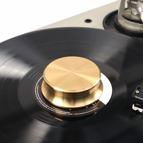 Pro-Ject: Record Puck Record Stabilizer (1.7 lbs) - Polished Brass hi-fi digital music server,hi-fi speaker wall mount,hi-fi amp upgrade