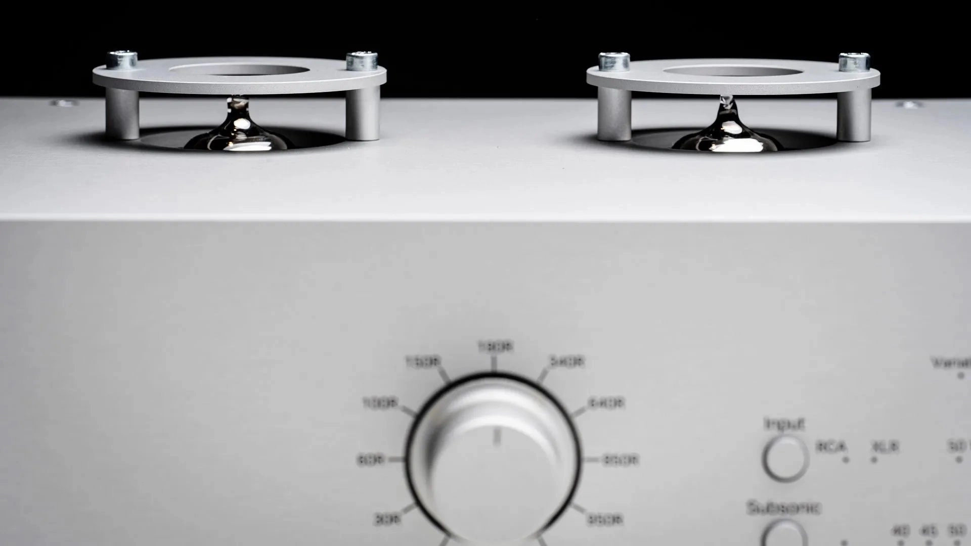 Pro-Ject: Tube Box DS3 B Balanced Phono Preamp