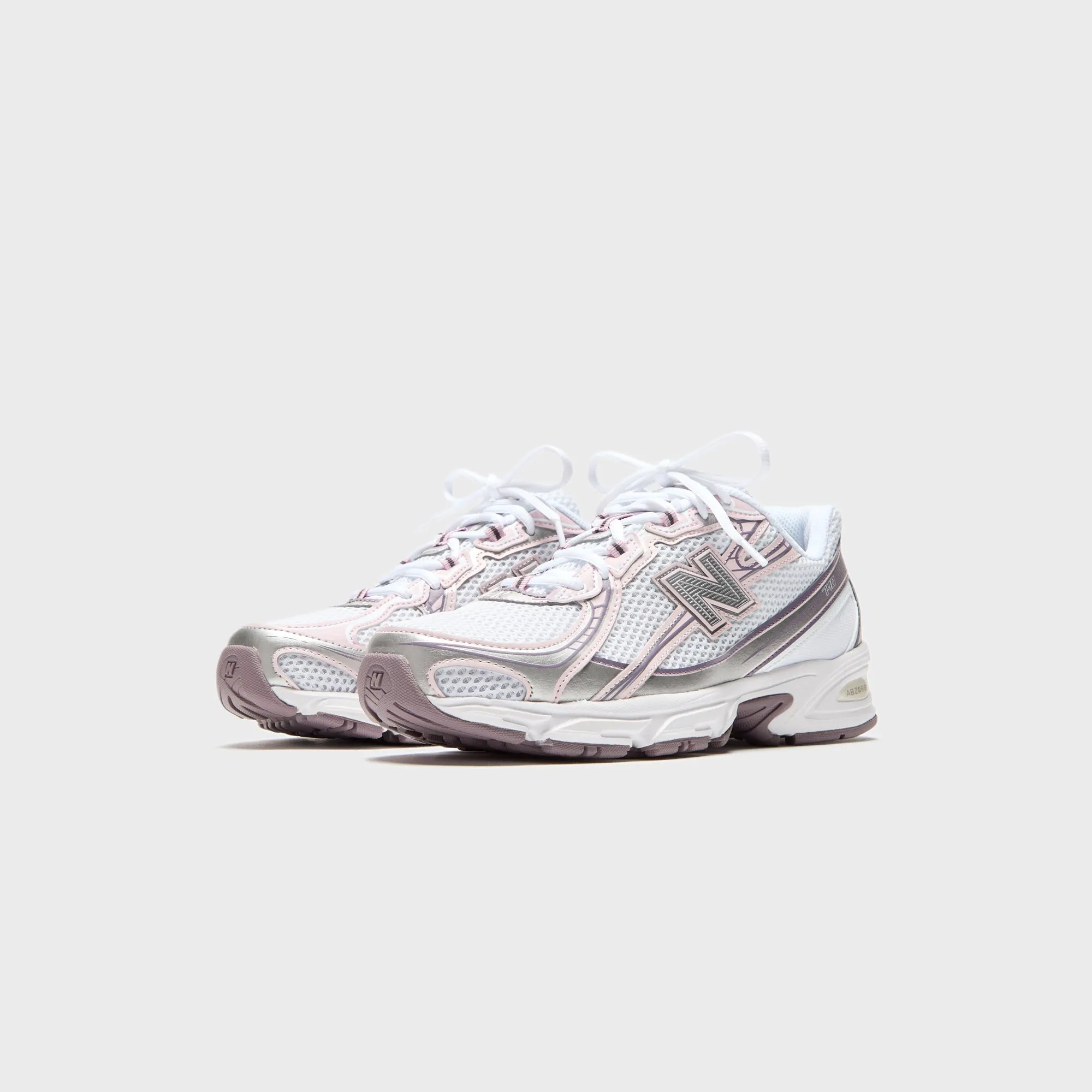 New Balance 740 - Rose Sugar Good Elasticity Material