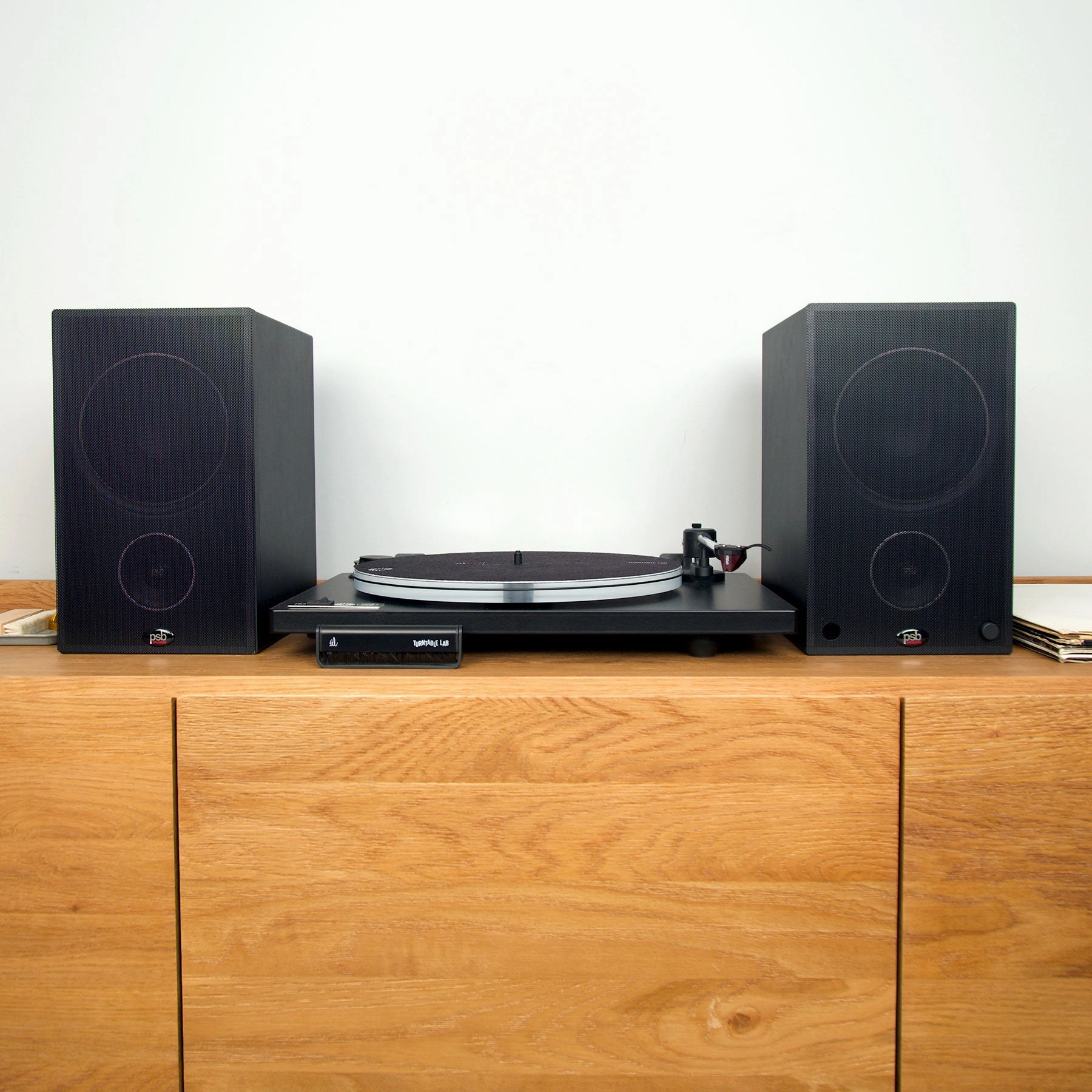 PSB Speakers: Alpha AM5 Powered Bookshelf Speakers - Black