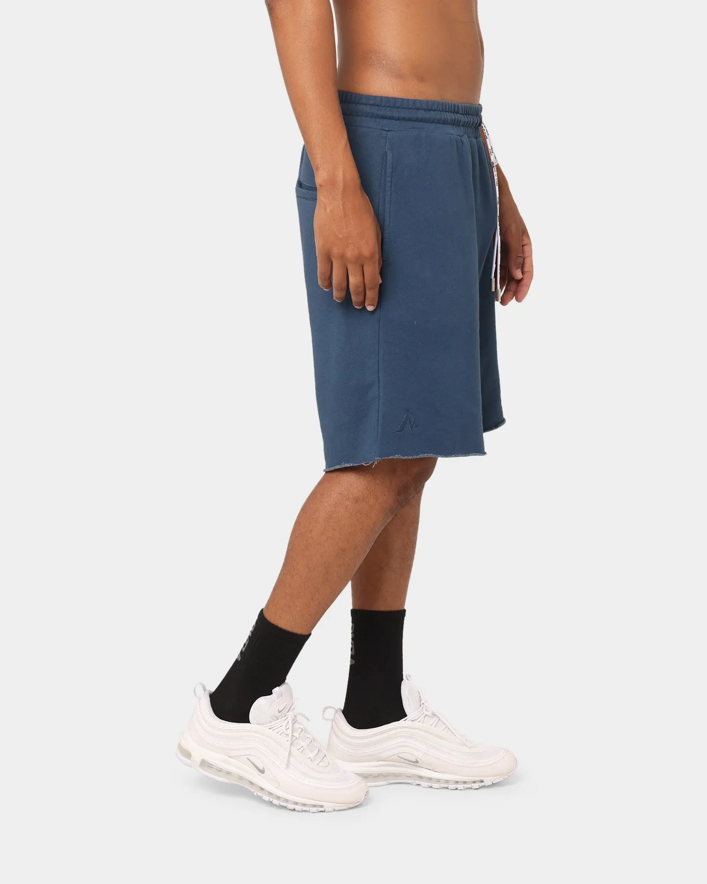 PYRA Shorts décontractés Raw en marine