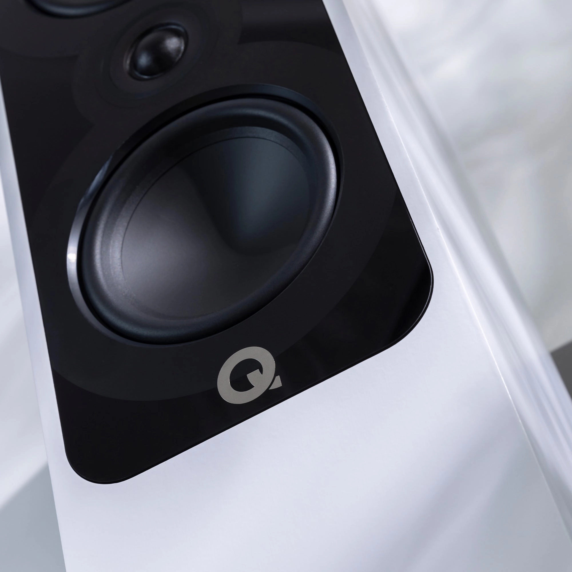 Q Acoustics 5040 Floorstanding Speakers (B-Stock)