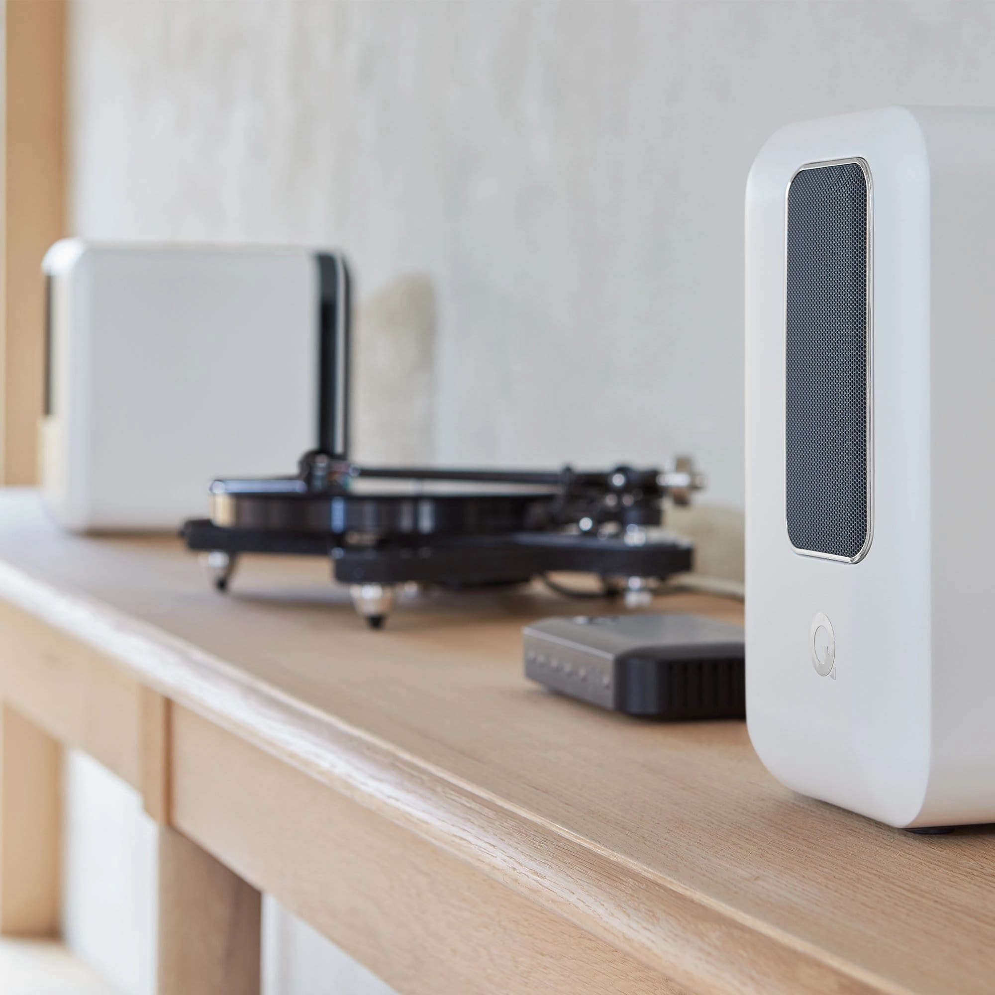 Q Acoustics Q Active 200 High-resolution Wireless Audio System Google Edition