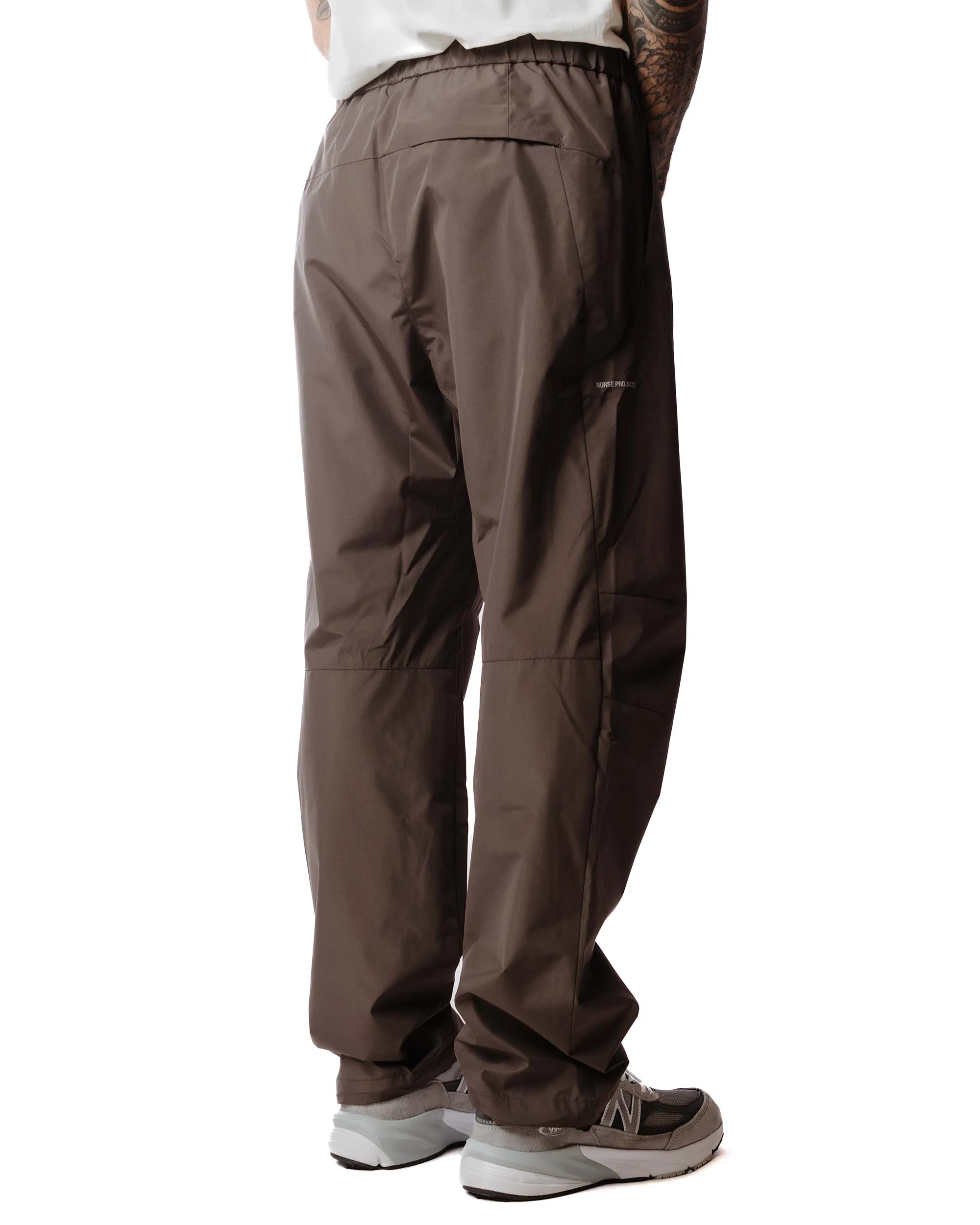 Norse Projects Alvar Gore-Tex Infinium Tech Trouser Heathland Brown Slim Sleeves