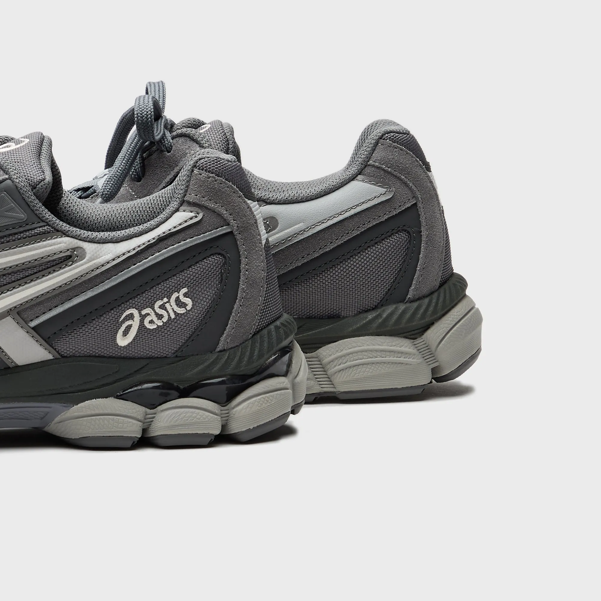 Asics Gel-Nyc 2055  - Carbon / Cement Grey Low-Maintenance Booties Comfort Durable Arch