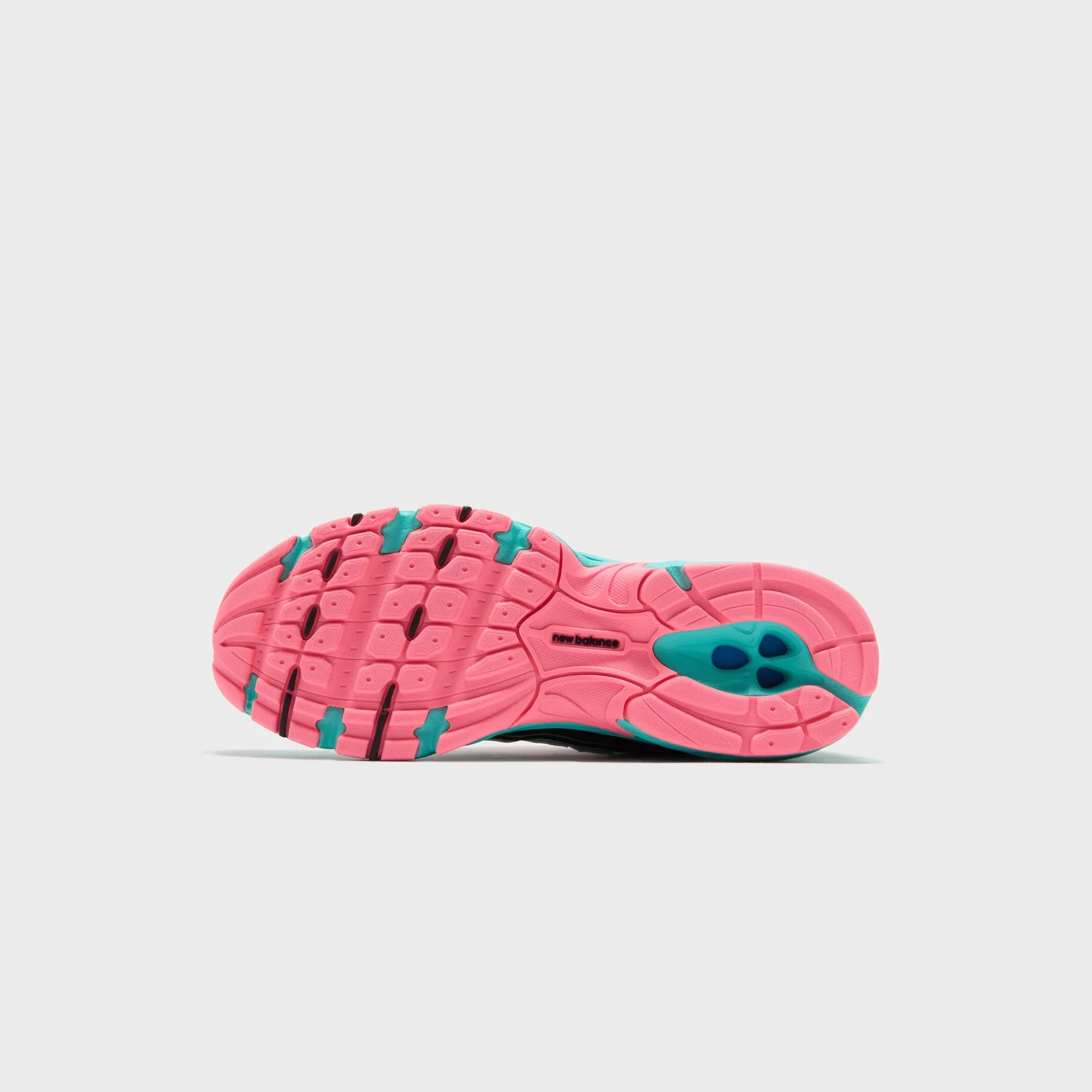 New Balance 740 - Cyber Jade / Black / Pink Big Savings Designed to Dominate