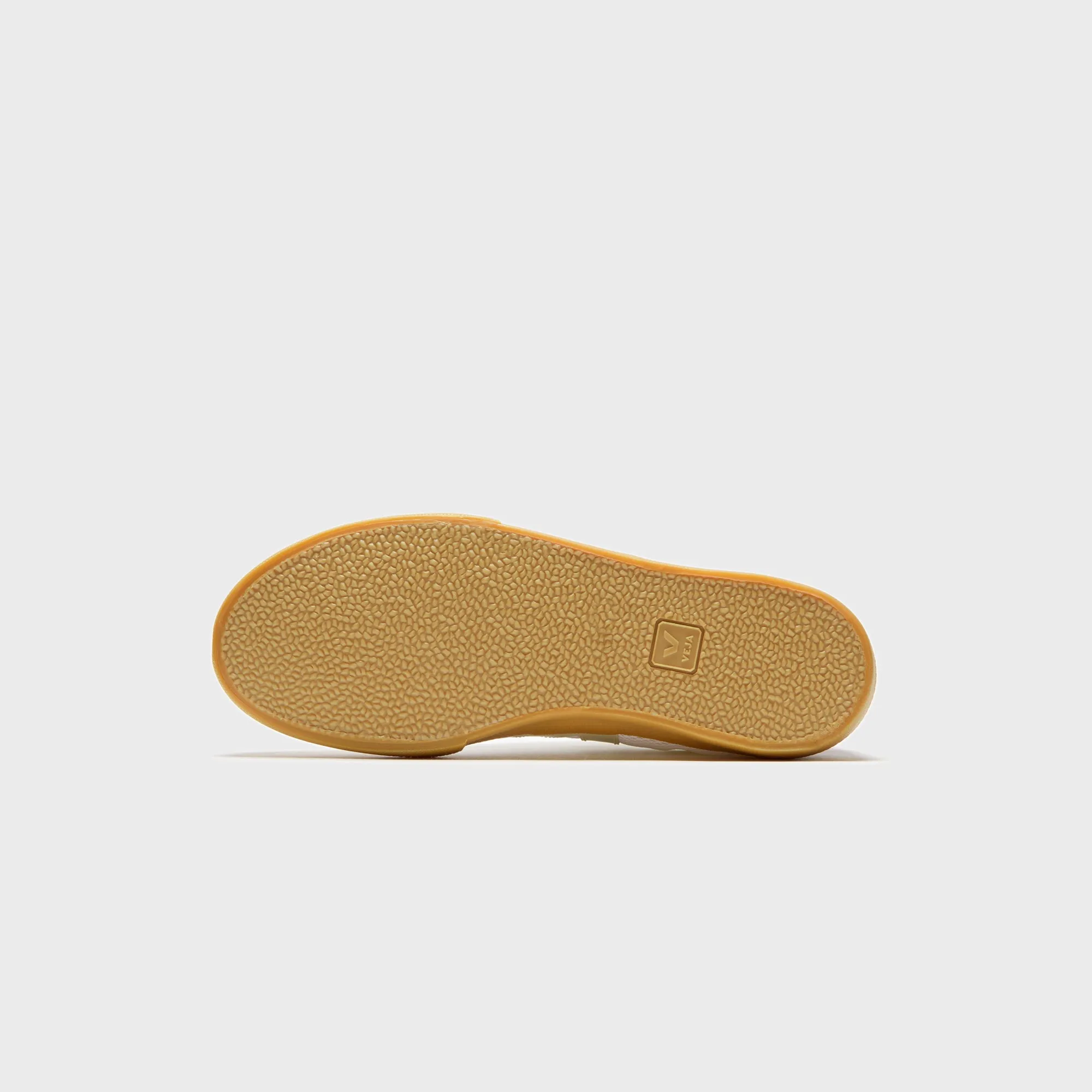 Veja Volley Lunar - Pierre Marsala Step Out Boldly Rule the Streets