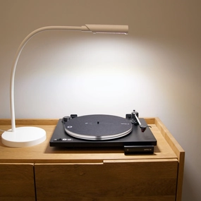 Reliable Corp.: UberLight Flex Turntable Lamp - White / Tabletop Model hi-fi digital music server,hi-fi speaker wall mount,hi-fi amp upgrade