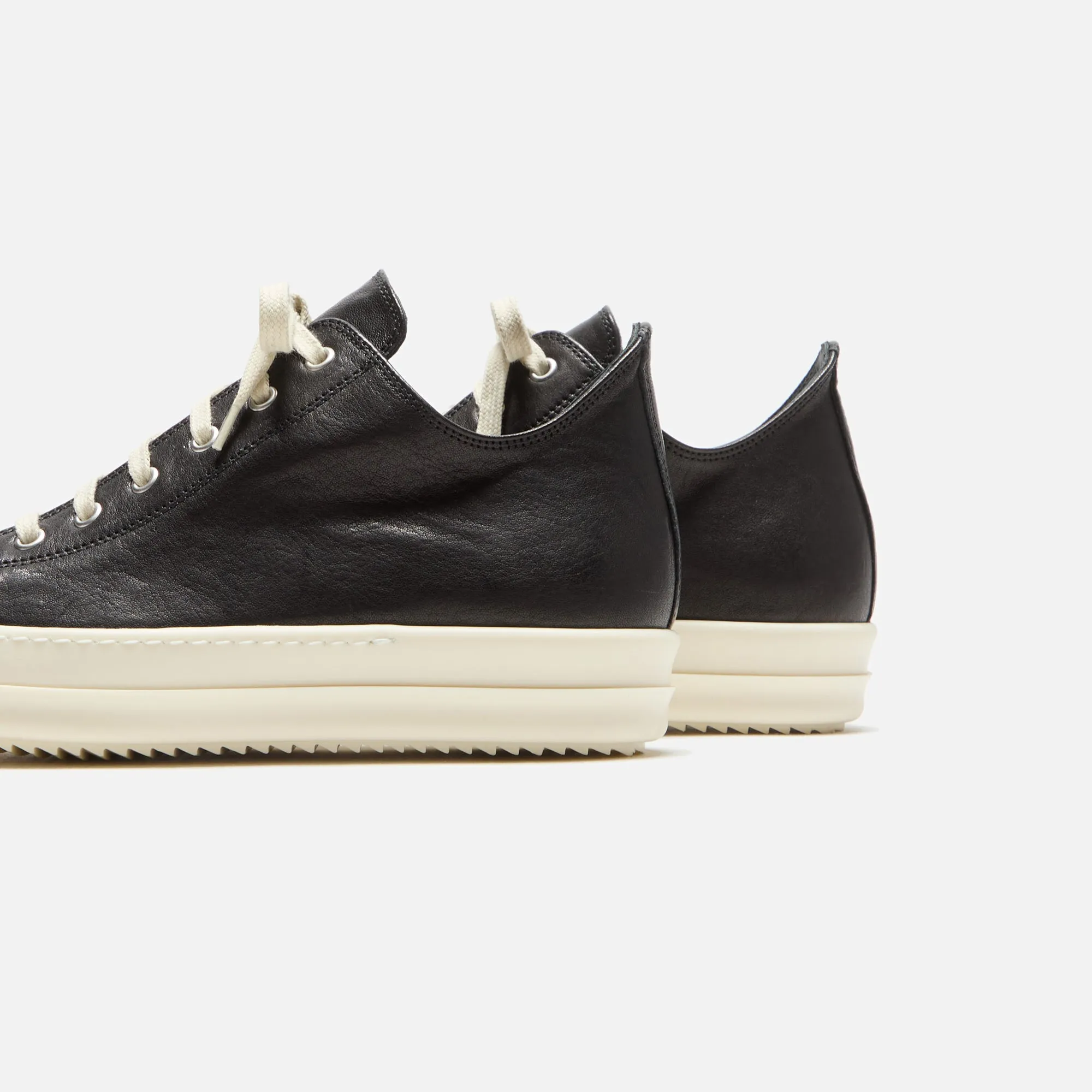 Step Into Strength Rick Owens Low Sneakers Scarpe In Pelle - Black / Milk / Milk