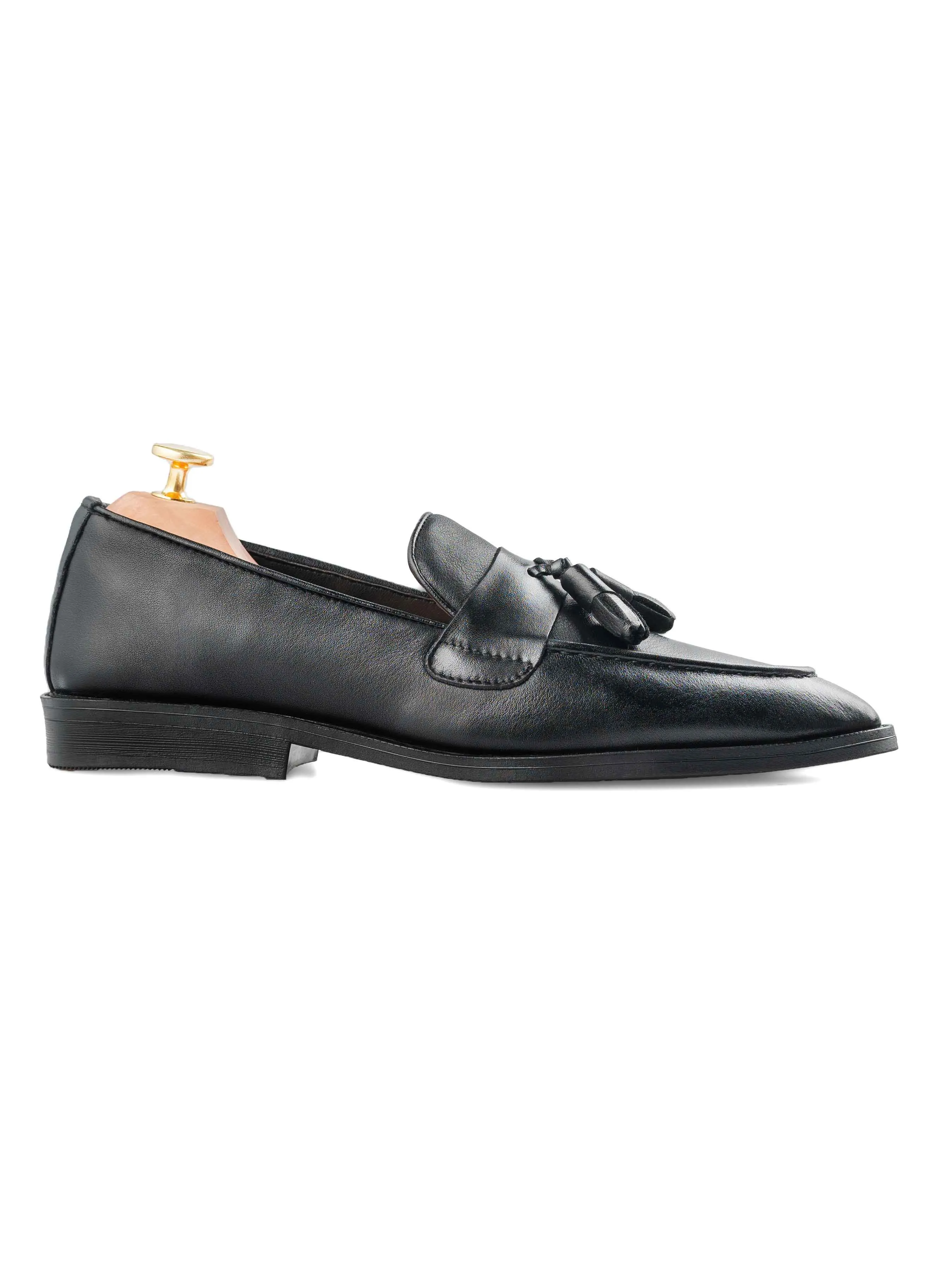Feel the Energy Rocky Tassel Loafer - Solid Black Leather