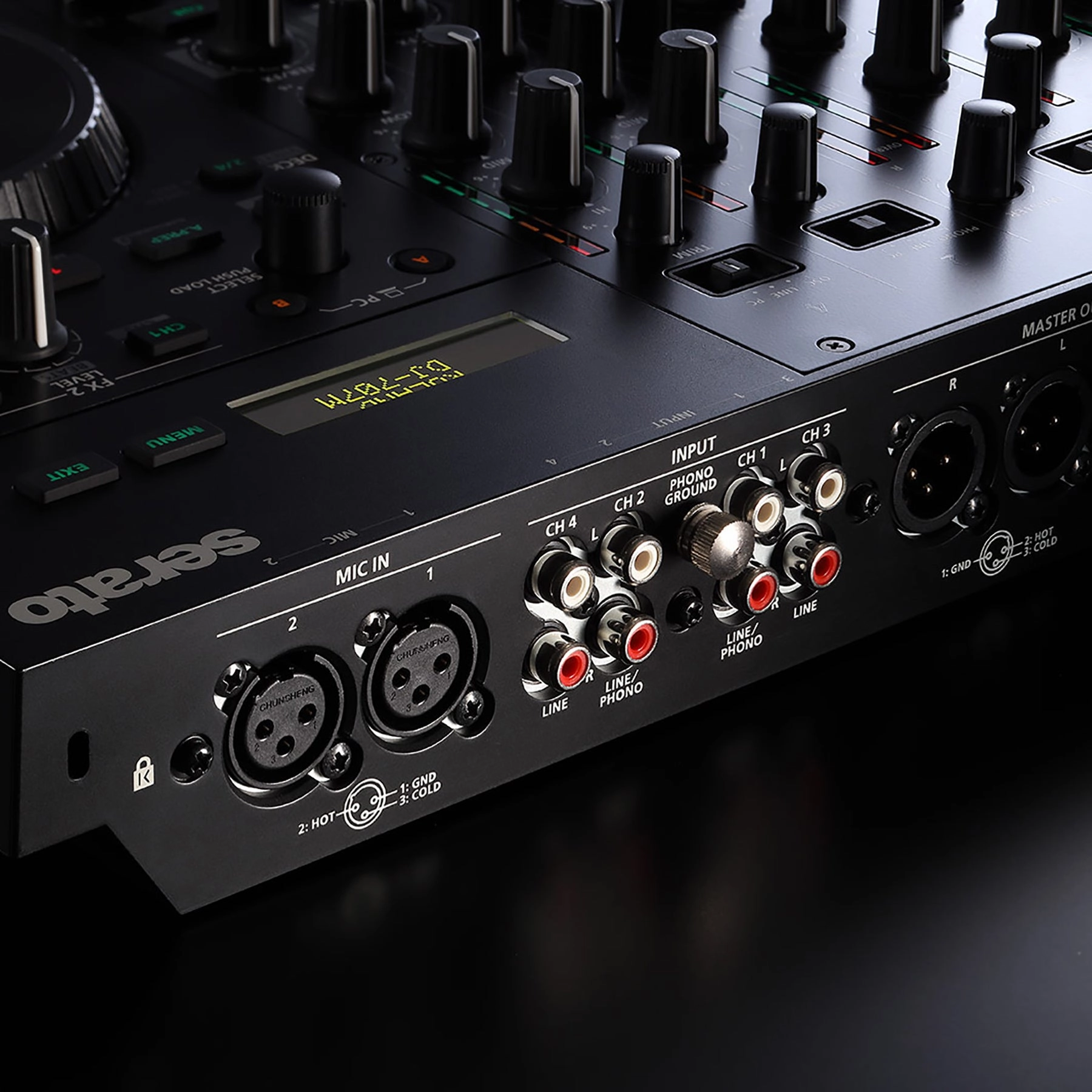 Roland: DJ-707M DJ Controller (Serato)