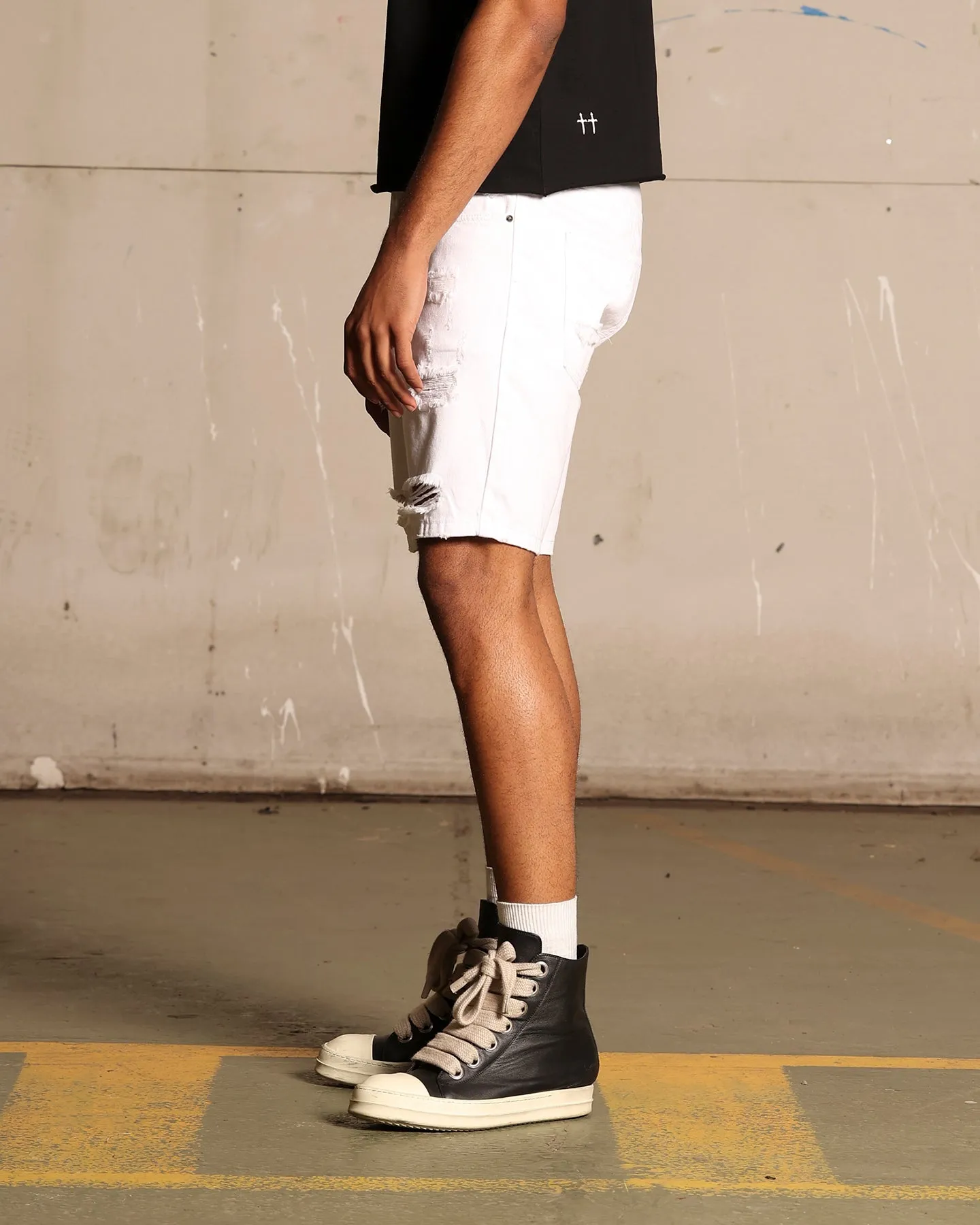 Short Saint Morta Destroyer vieilli blanc