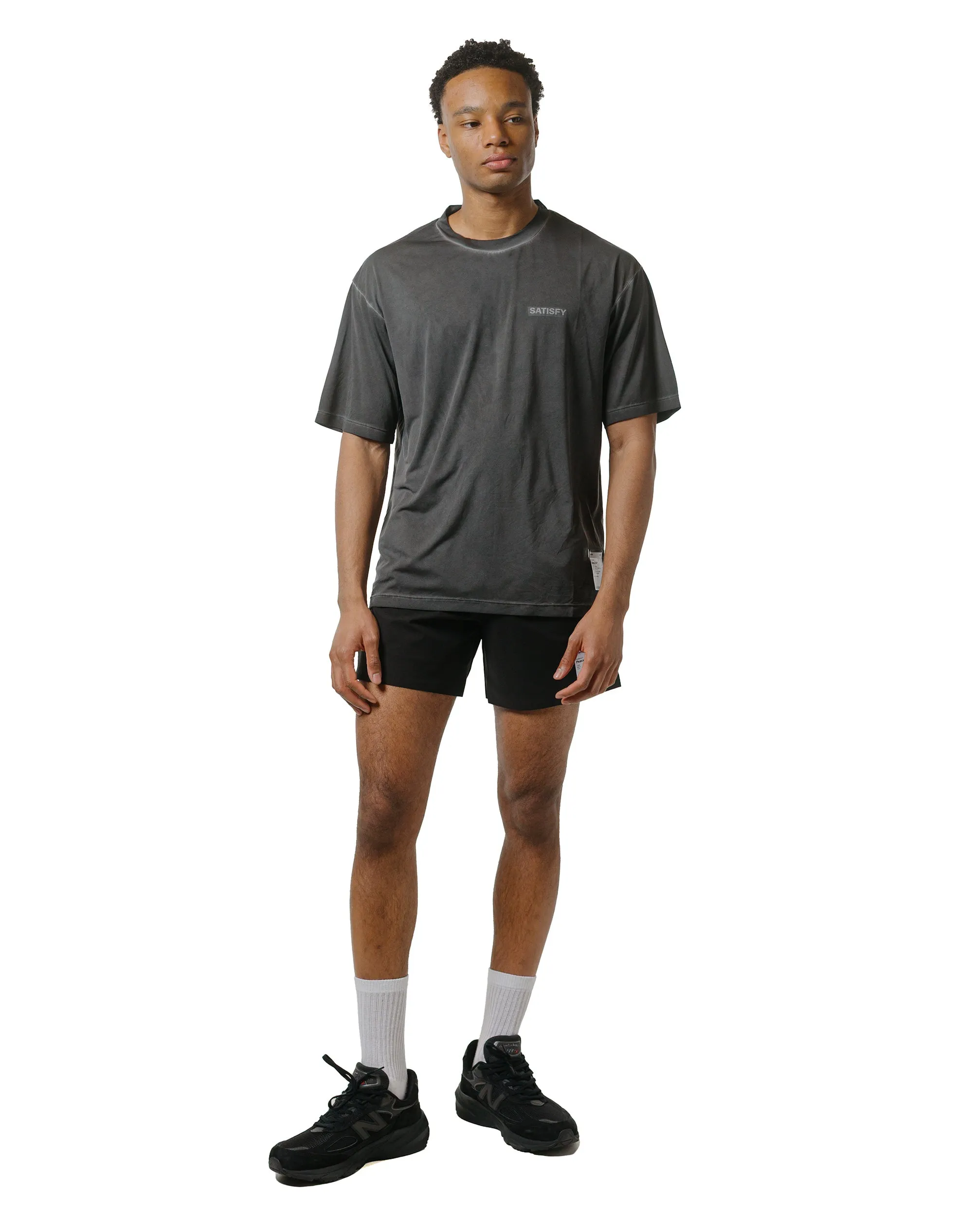Satisfy Peaceshell 5" Unlined Shorts Black Smooth Mesh Seams Relaxed Collar