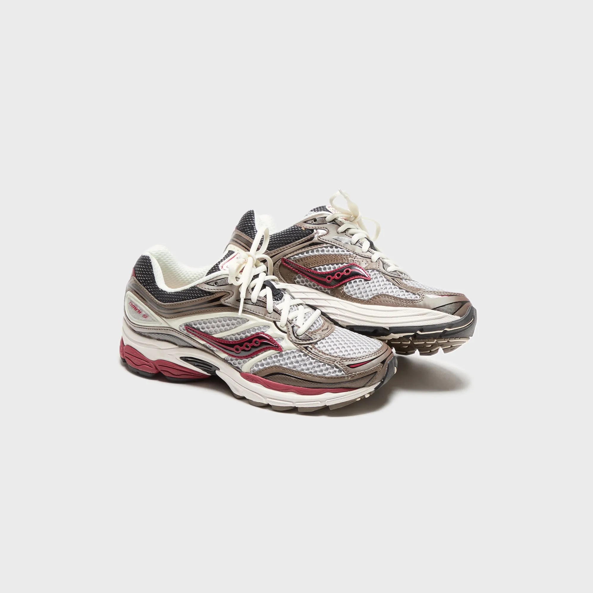 Labor Day Sale Great Value Saucony Progrid Omni 9 - Brown / Red