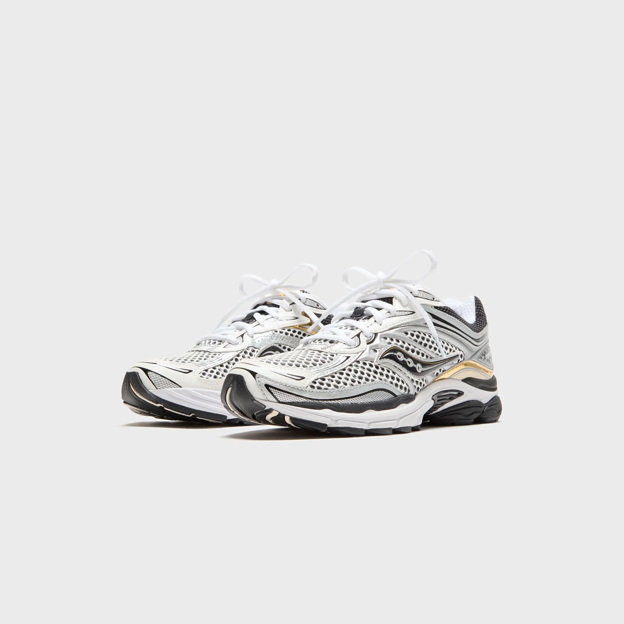 Saucony Progrid Omni 9 - Silver / Gold Unapologetically You Move Like You Mean It