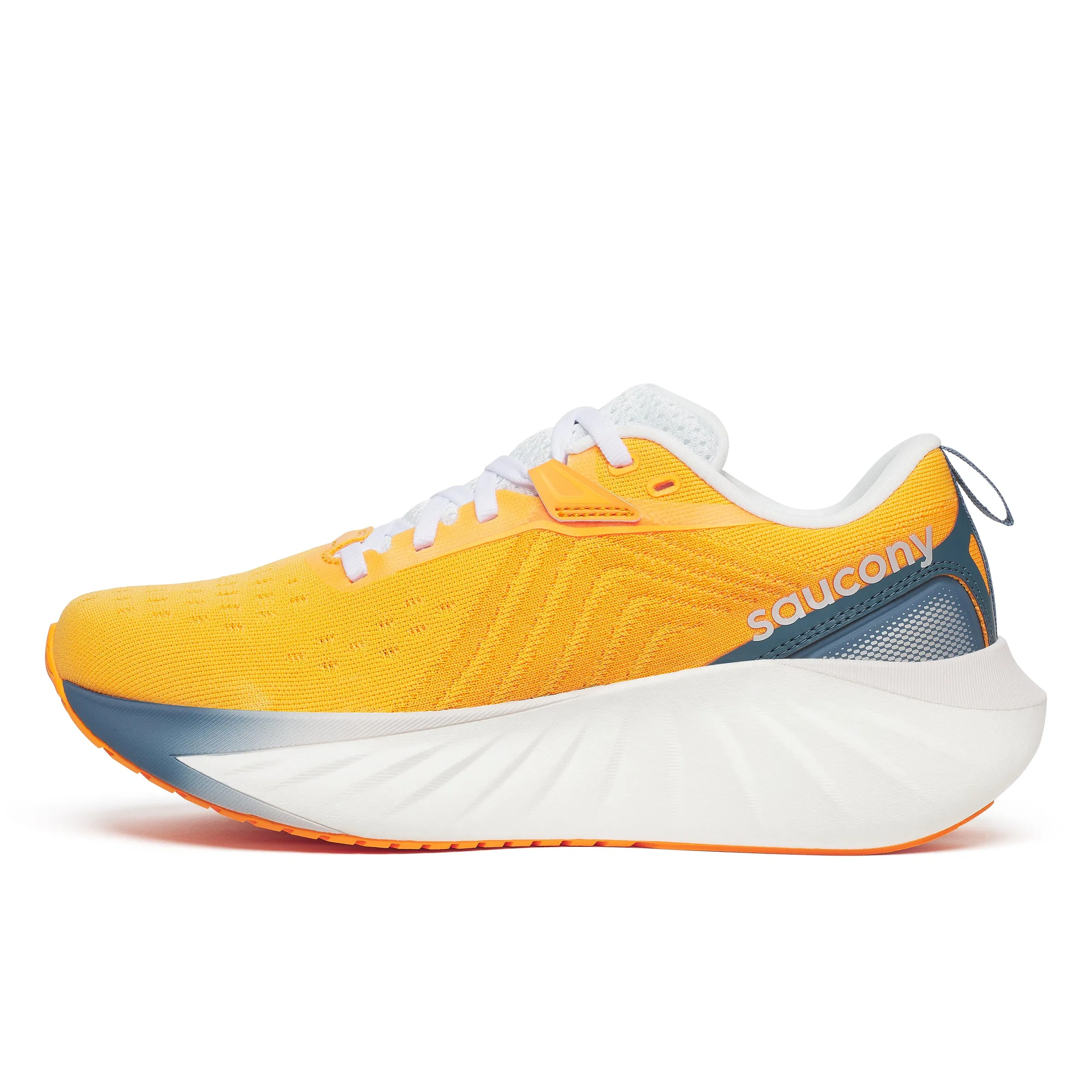 Walk Tall Saucony Triumph 22 Women'S