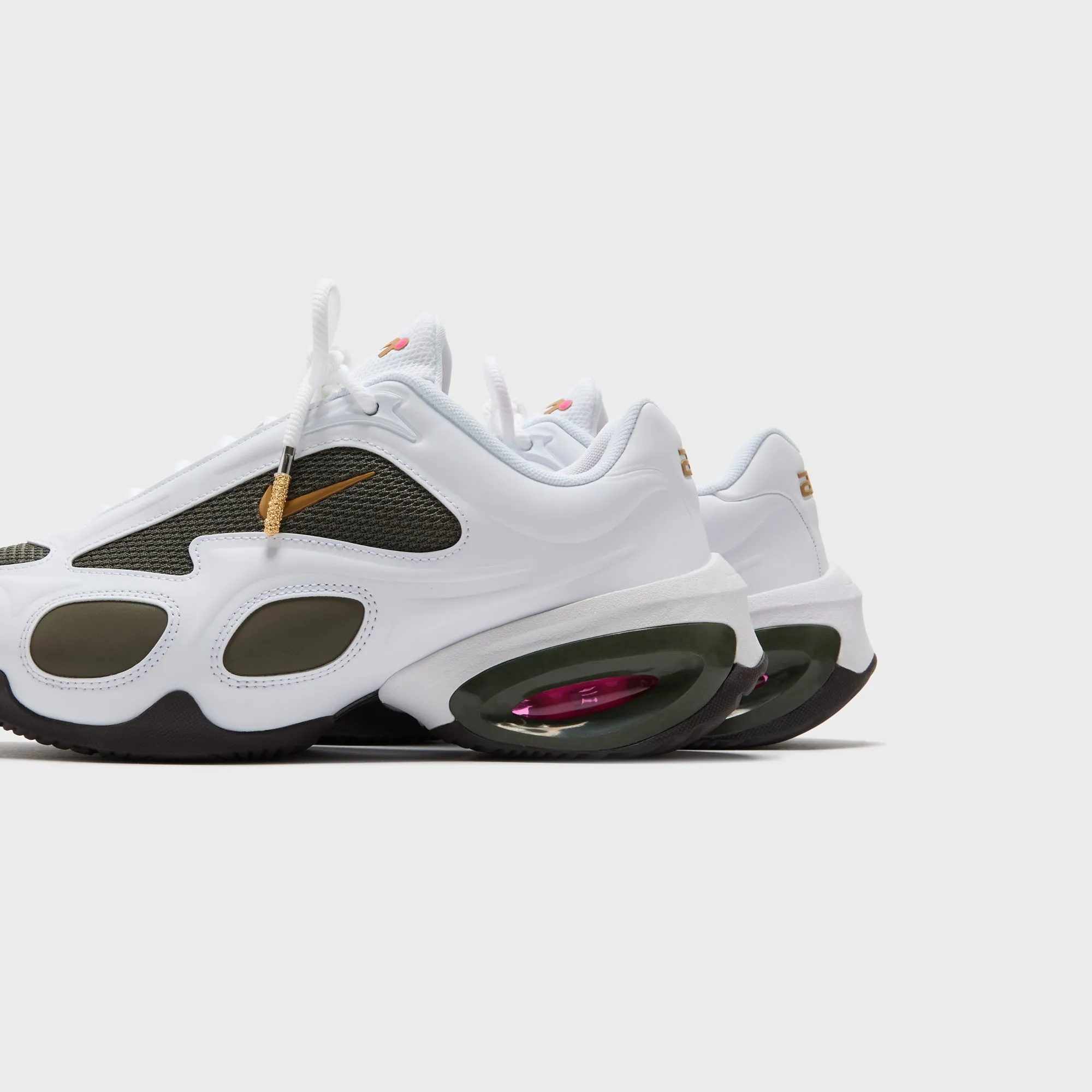 Comfort Amusing Nike Wmns X Veneda Carter Air Max Muse - White / Cargo Khaki / Velvet Brown / Hyper Pink