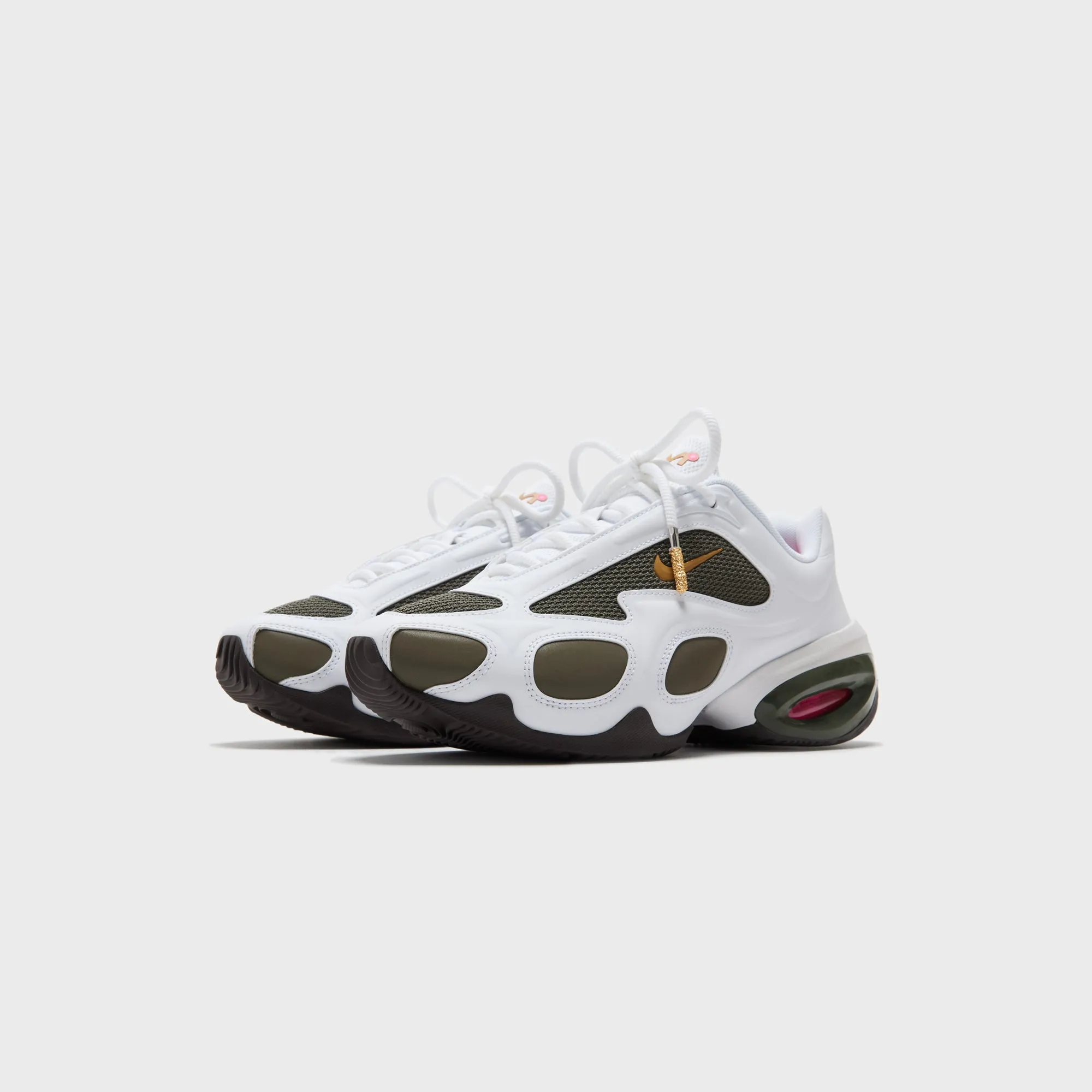 Verified Style Nike Wmns X Veneda Carter Air Max Muse - White / Cargo Khaki / Velvet Brown / Hyper Pink