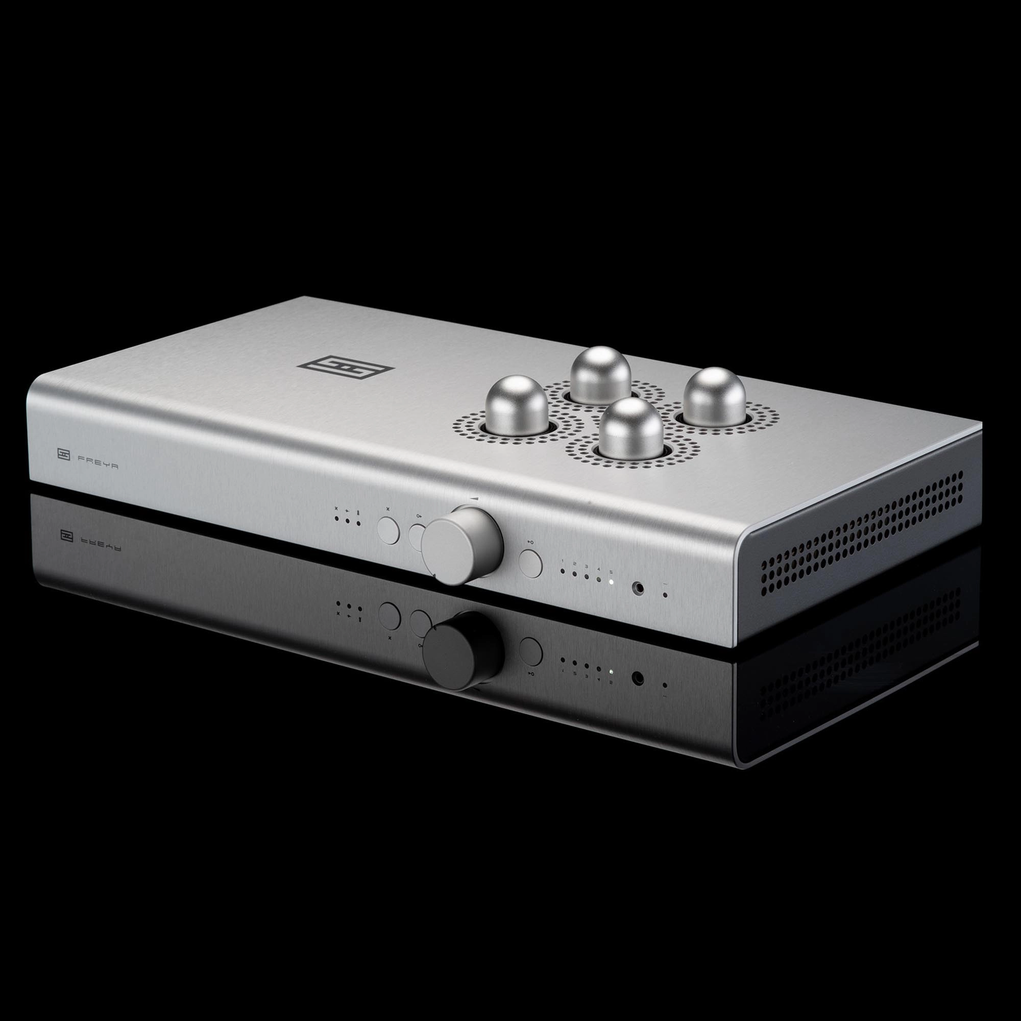 Schiit Audio Freya  F Preamplifier