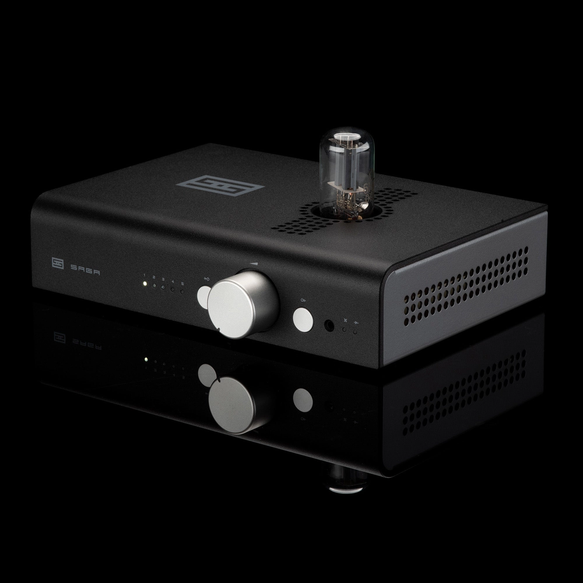 Schiit Audio Saga   Stereo Pre-Amplifier