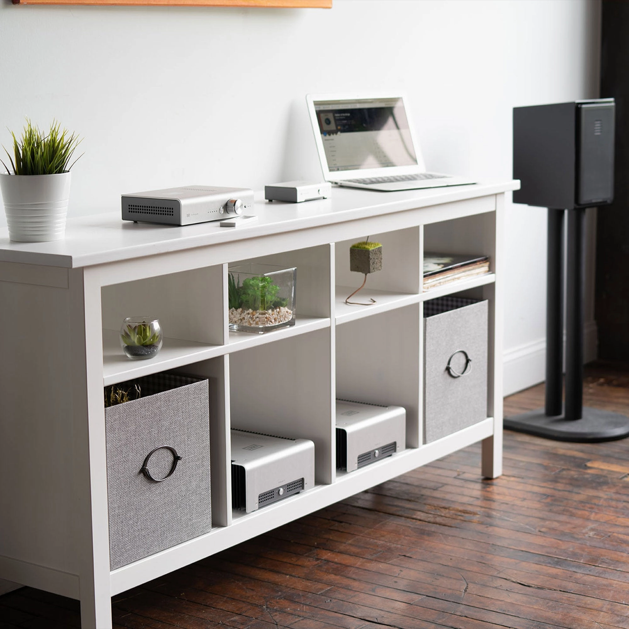 Schiit Audio Saga S Stereo Pre-Amplifier