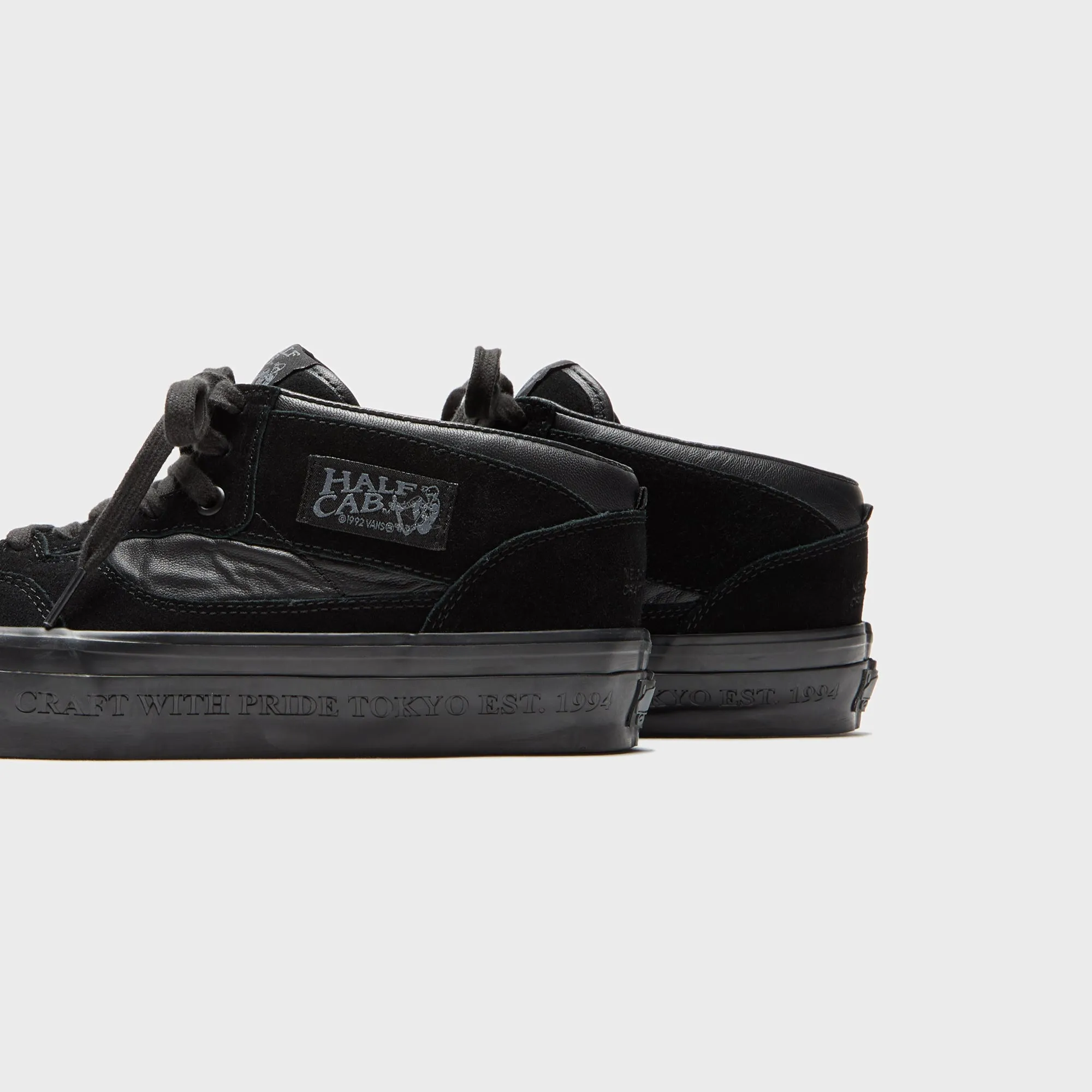 Confidence Starts Here Affordable Vans X Neighborhood Otw Half Cab 33 - Black