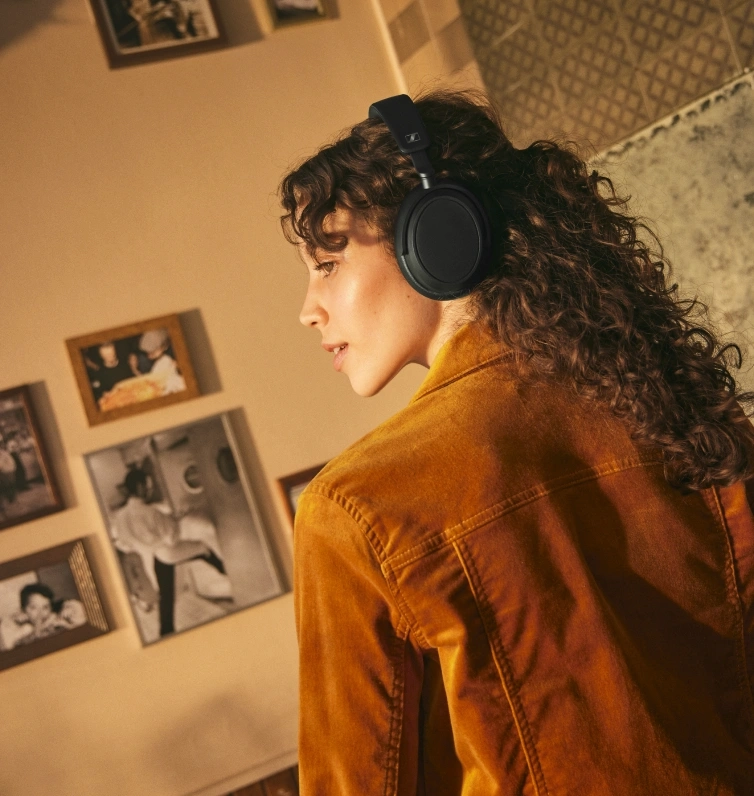 Sennheiser Accentum Plus Wireless  - Hybrid ANC Headphones (Each)