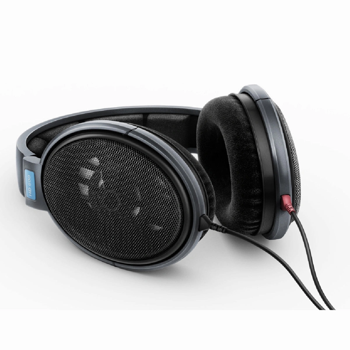 Sennheiser HD 600 Open Dynamic Wired Headphones with Adapter