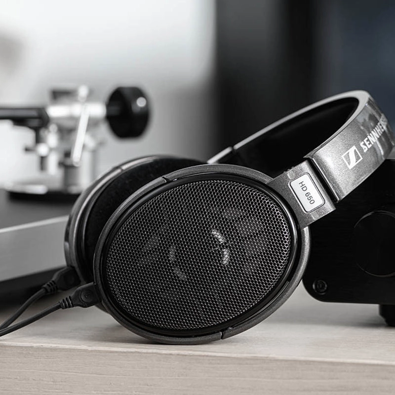 Sennheiser HD 650 - Stereo Reference Open-Back Studio Headphones (Each)