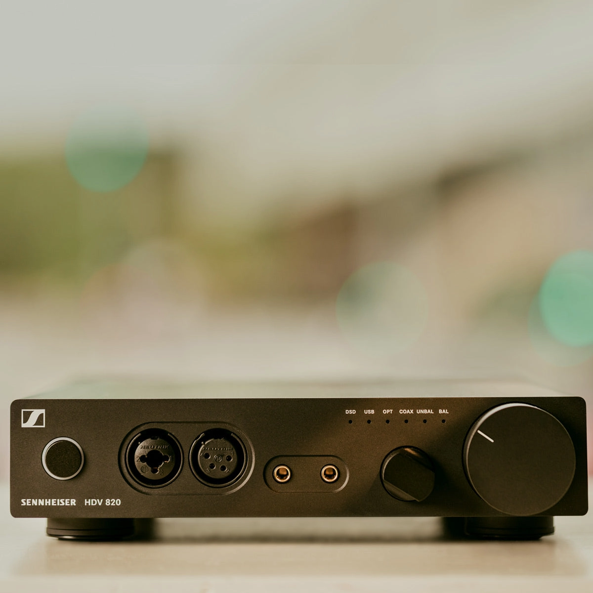 Sennheiser HD 800 S Open-Back Audiophile Headphones and HDV 820 Reference Headphone Amplifier/DAC Bundle