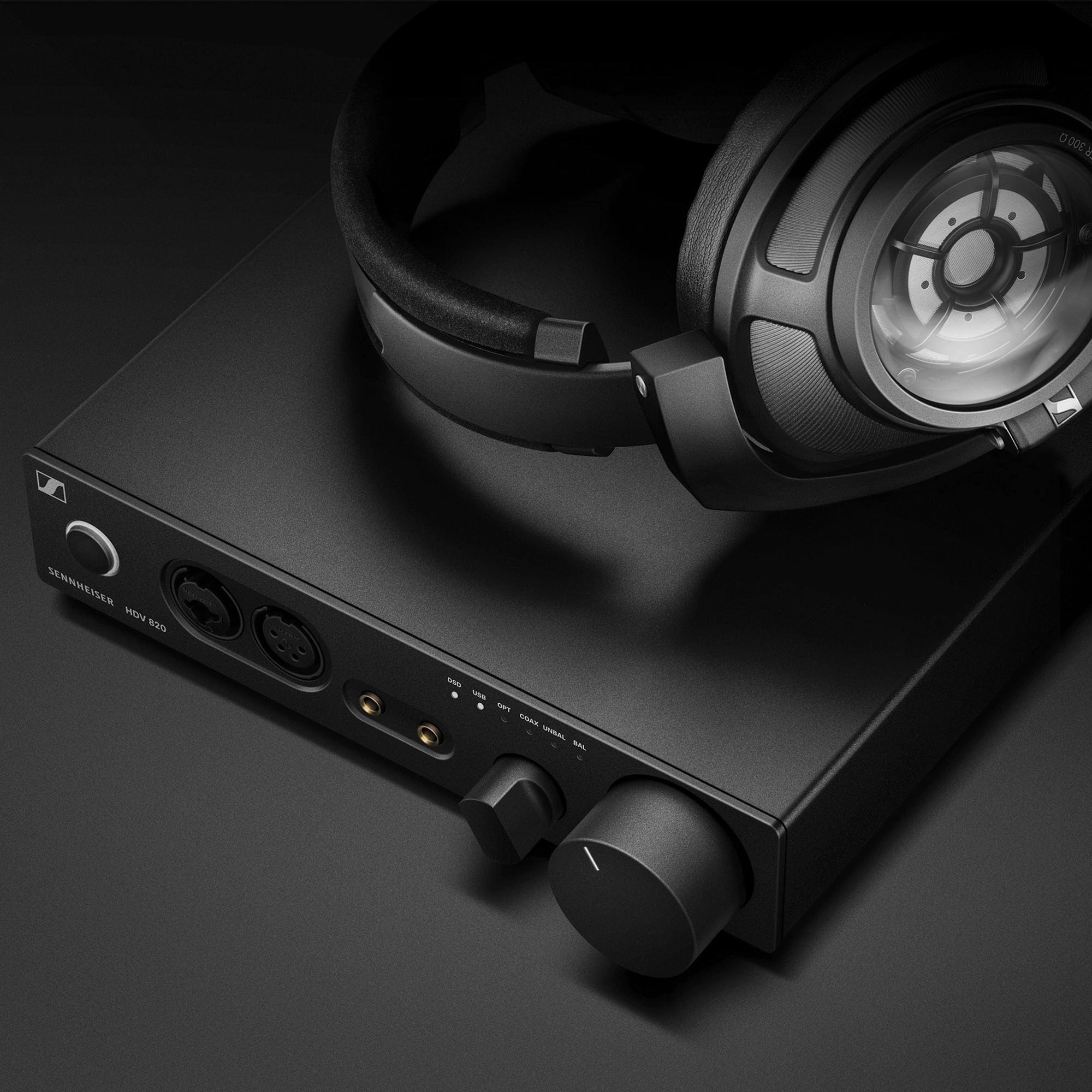 Sennheiser HDV820 DAC and Headphone Amplifier