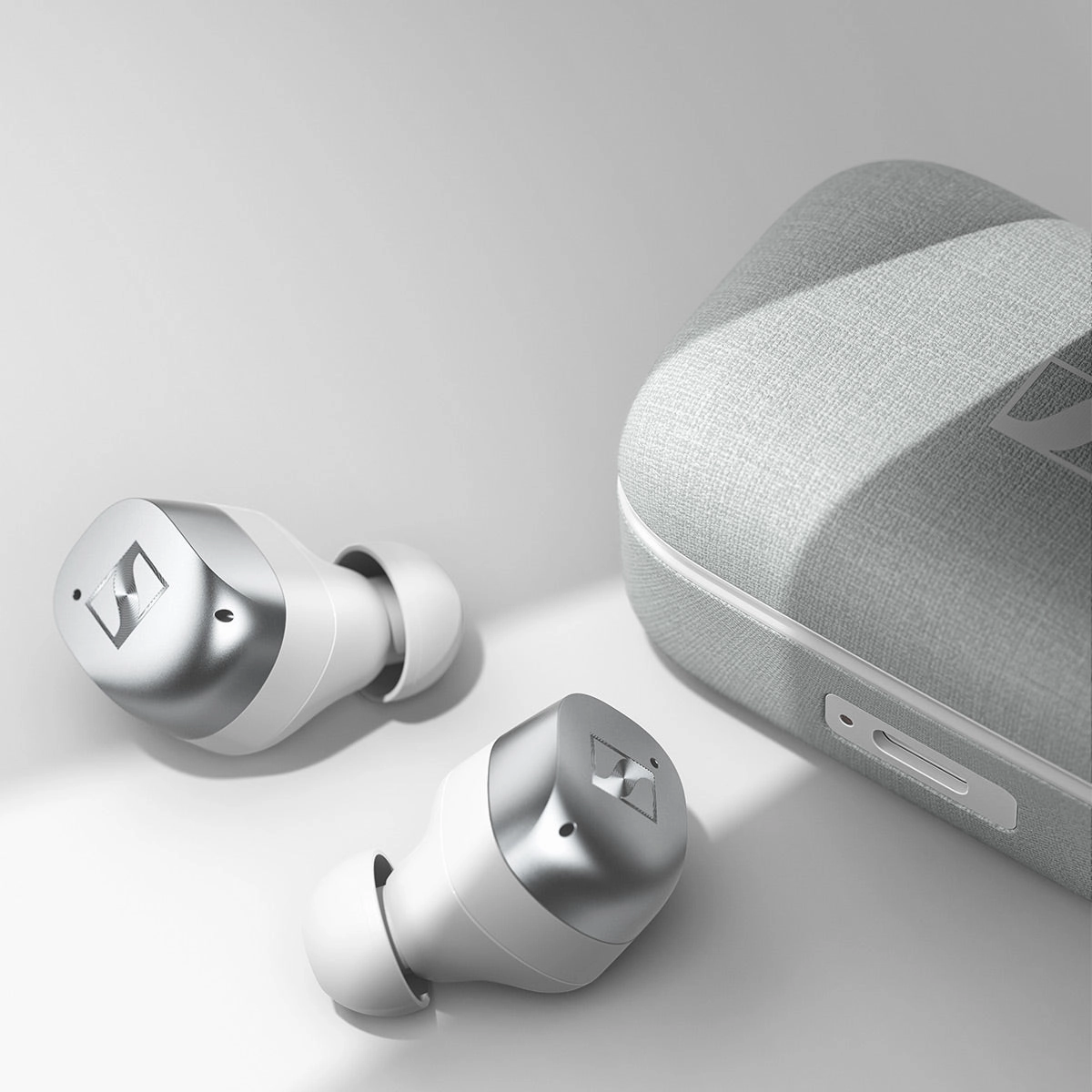 Sennheiser Momentum True Wireless 4 Earbuds (White Silver)