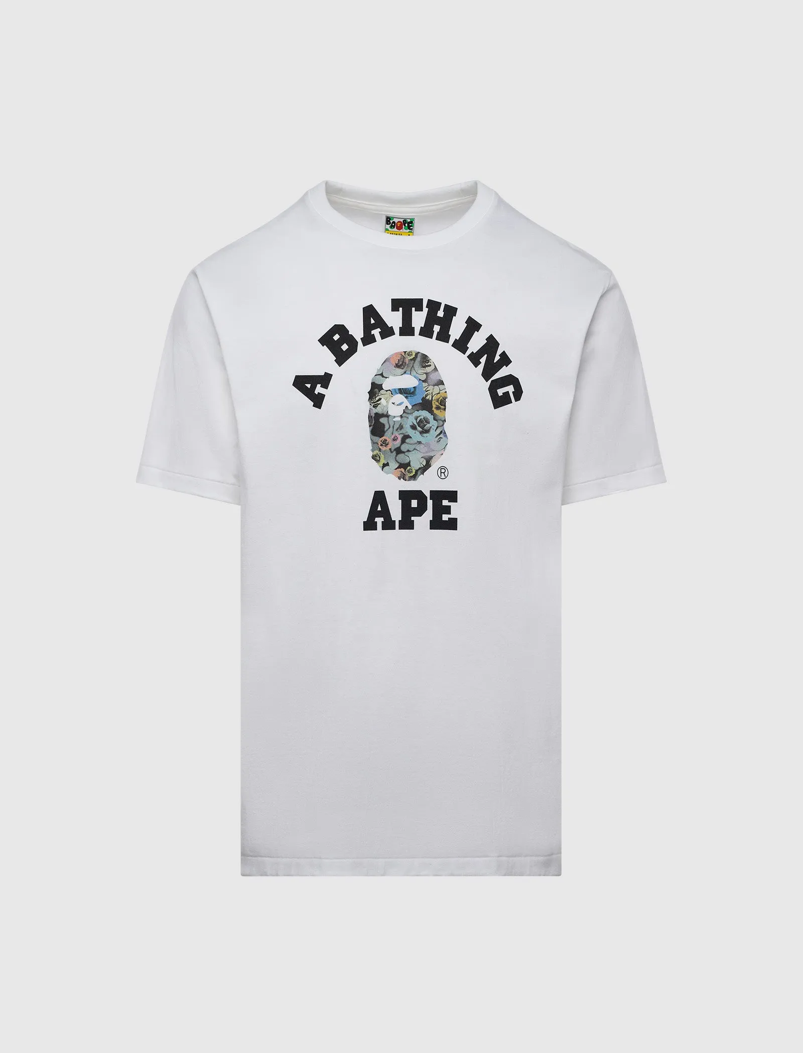 Streamlined Shape Body-Hugging Floral Camo Tee