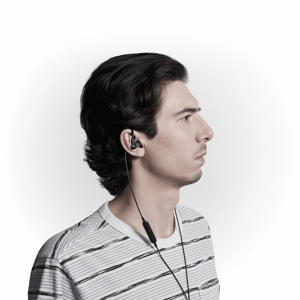 Shure AONIC 3 Sound Isolating Earphones