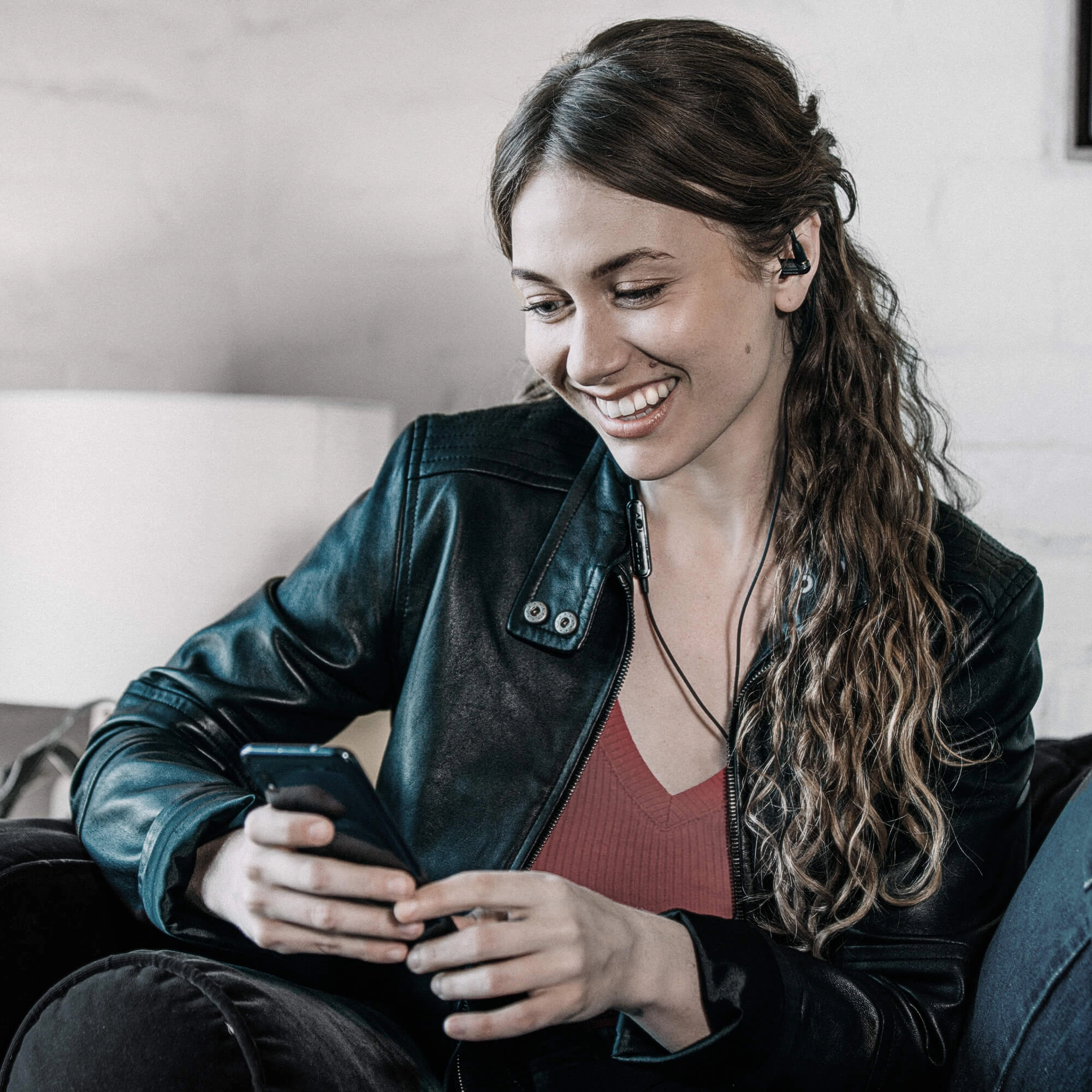 Shure AONIC 3 Sound Isolating Earphones