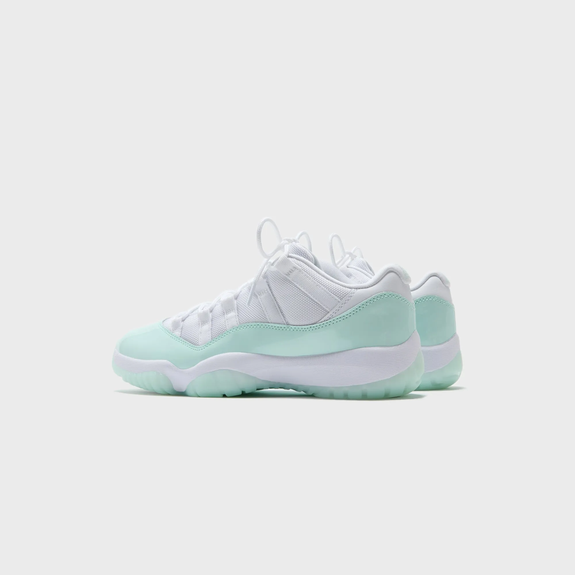 Embossed Pattern Jordan Air Jordan 11 Retro Low - White / Igloo
