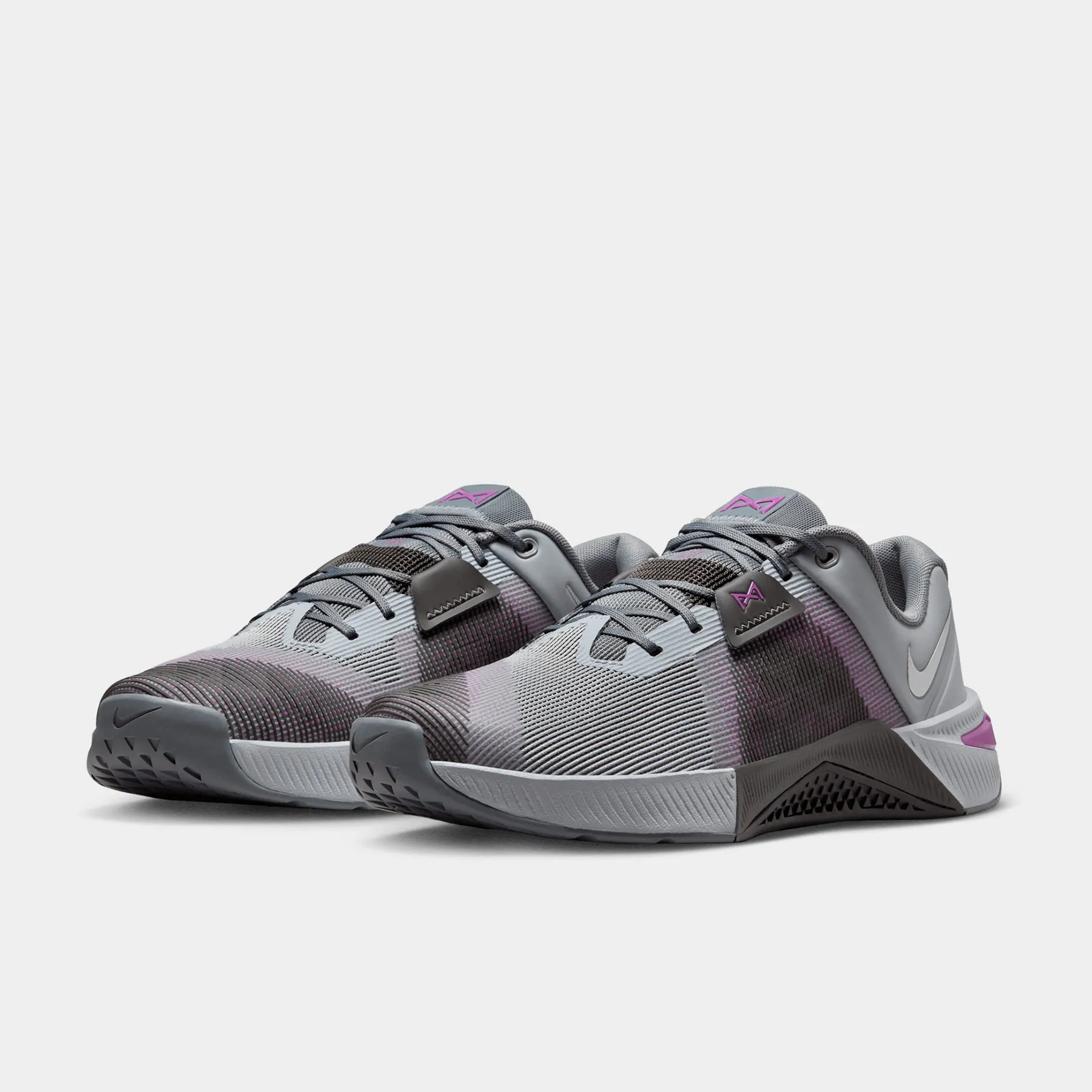 Nike - Metcon 10 Men'S Training Shoe - Wolf Grey/Metallic Silver-Medium Ash Comfort Priority Stable Lunge