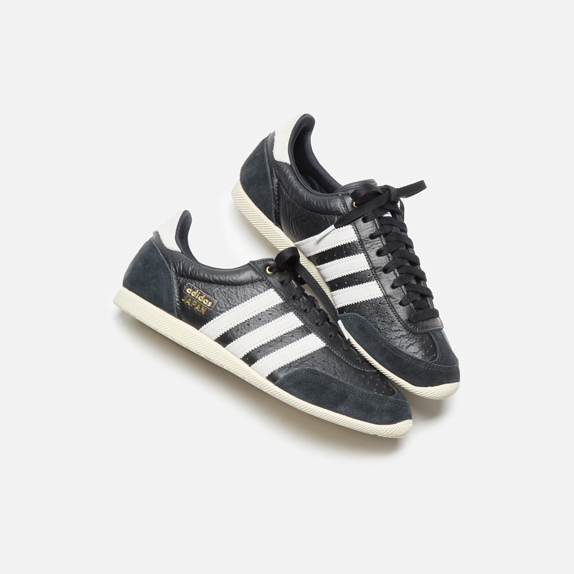 Adidas Wmns Japan - Core Black / White / Gold Metallic Flexible Comfort
