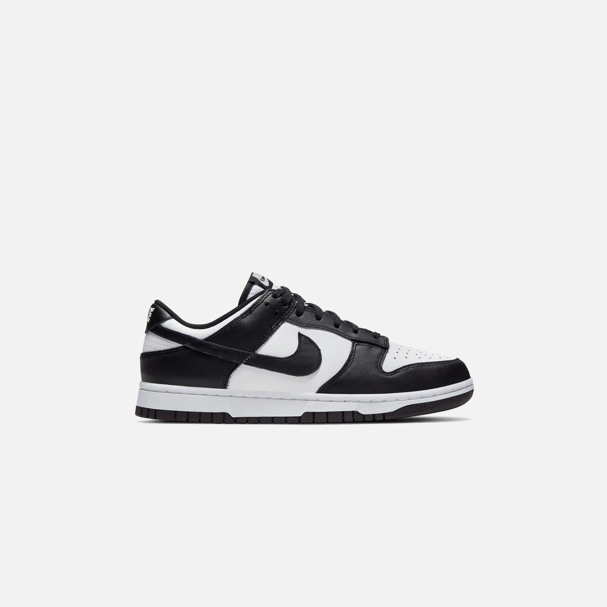 Comfort Creating Nike Wmns Dunk Low - White / Black