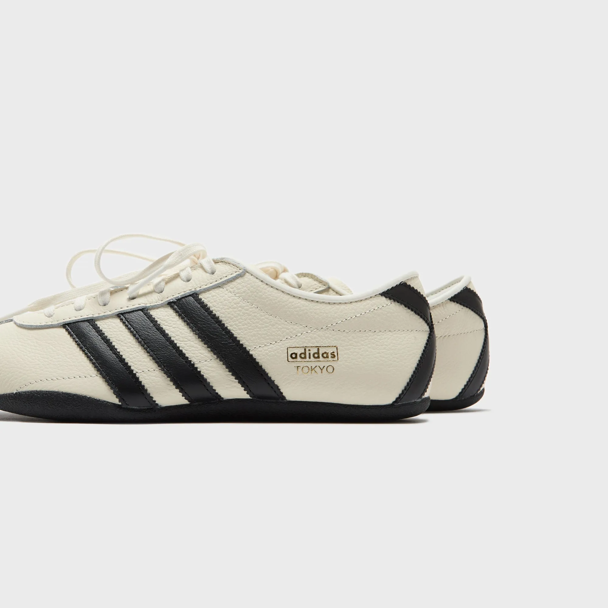 Adidas Wmns Tokyo - Off White / Core Black / Gold Metallic Soft Soles Material