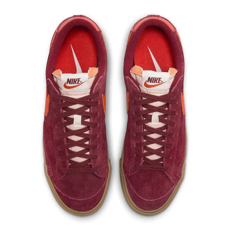 Nike Women'S Blazer Low '77 Vintage Turf Field Application