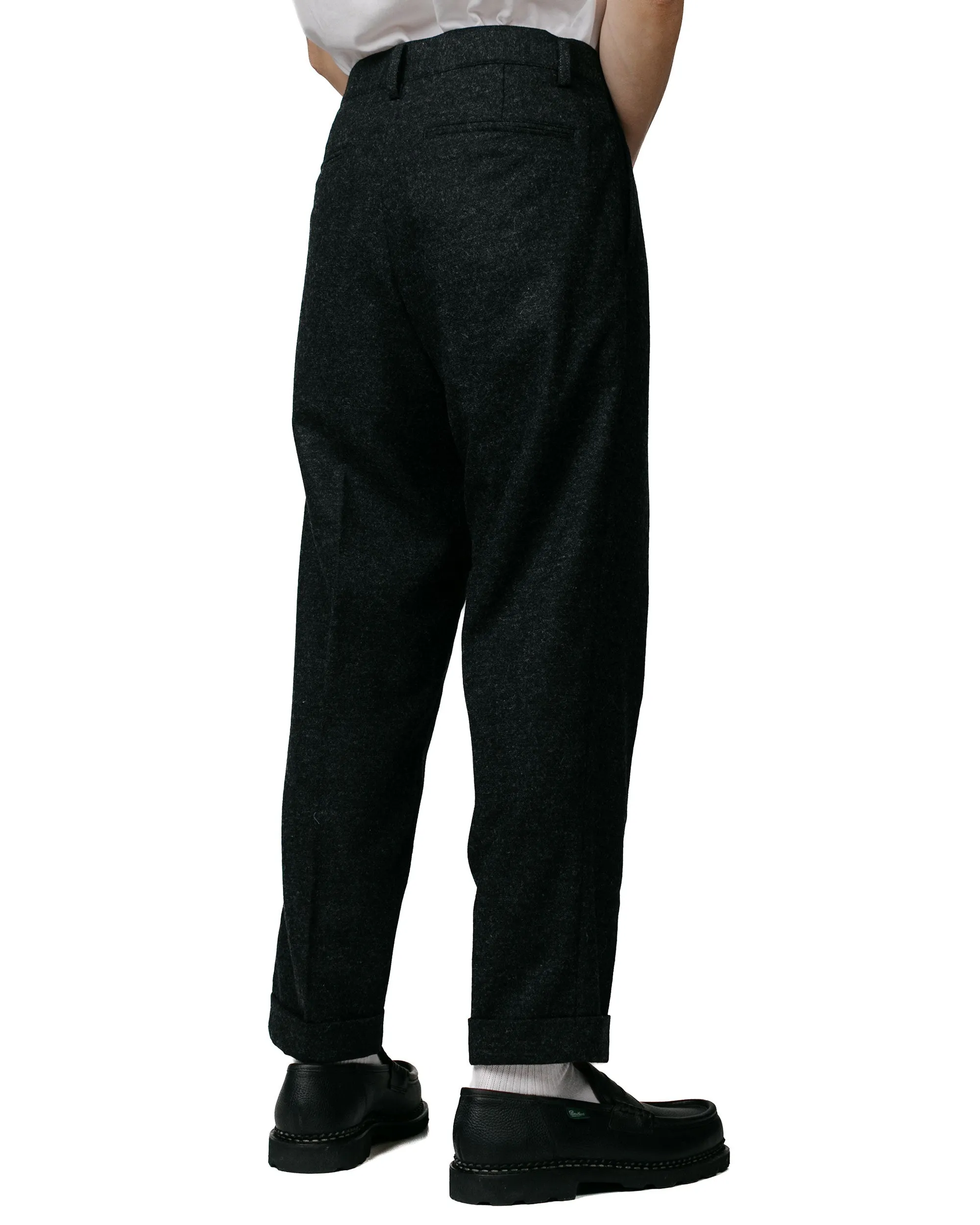 Generous Invisible Enhancement Beams Plus 1Pleat Wool Cashmere Charcoal Grey