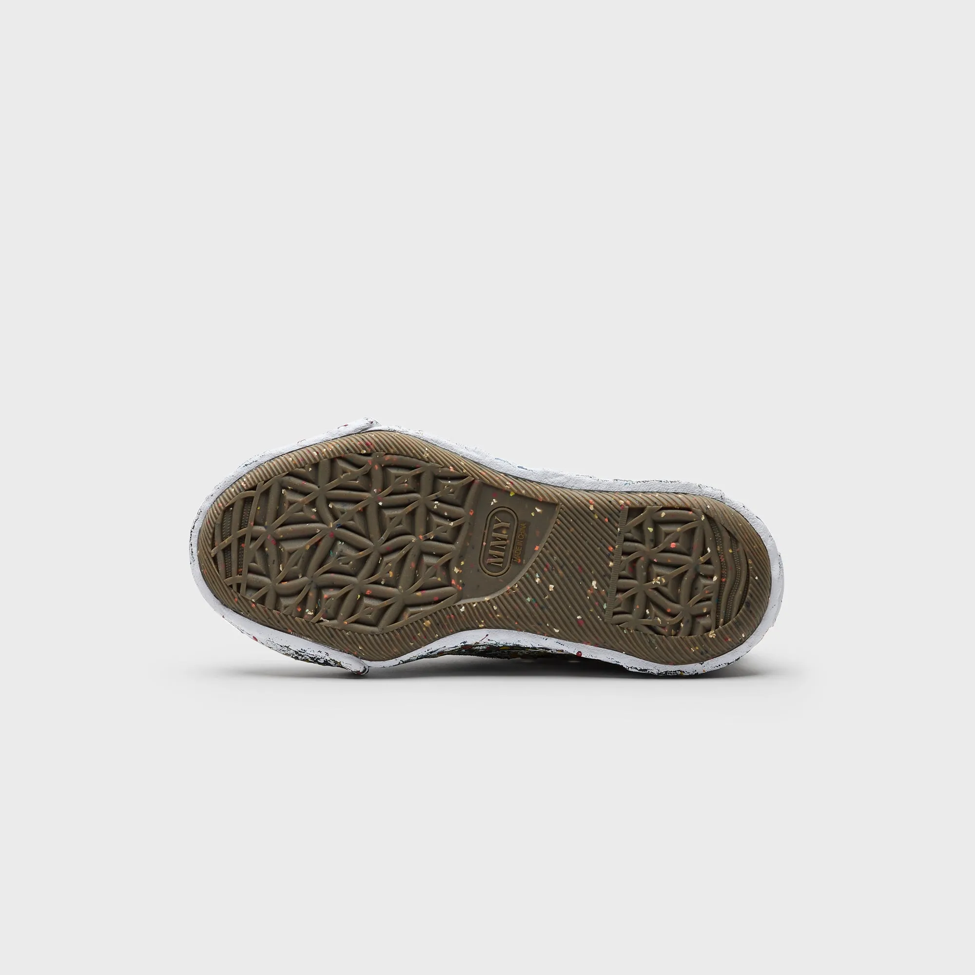 Slip-On Stretch Feature Feature Feature Mihara Yasuhiro Peterson 23 Original Sole Sputtering Canvas Low Top Sneaker - White