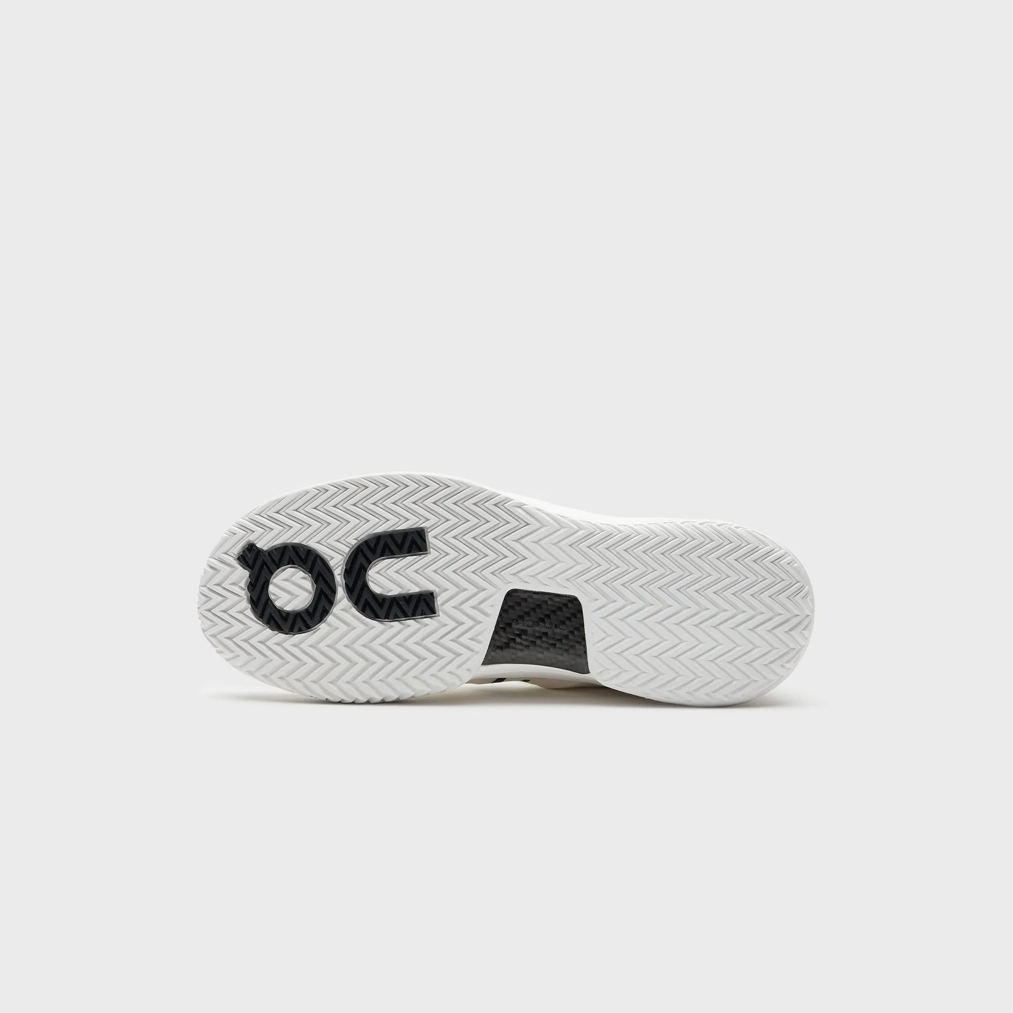 Breathable Mesh Fabric On Running The Roger Pro 2 - All White