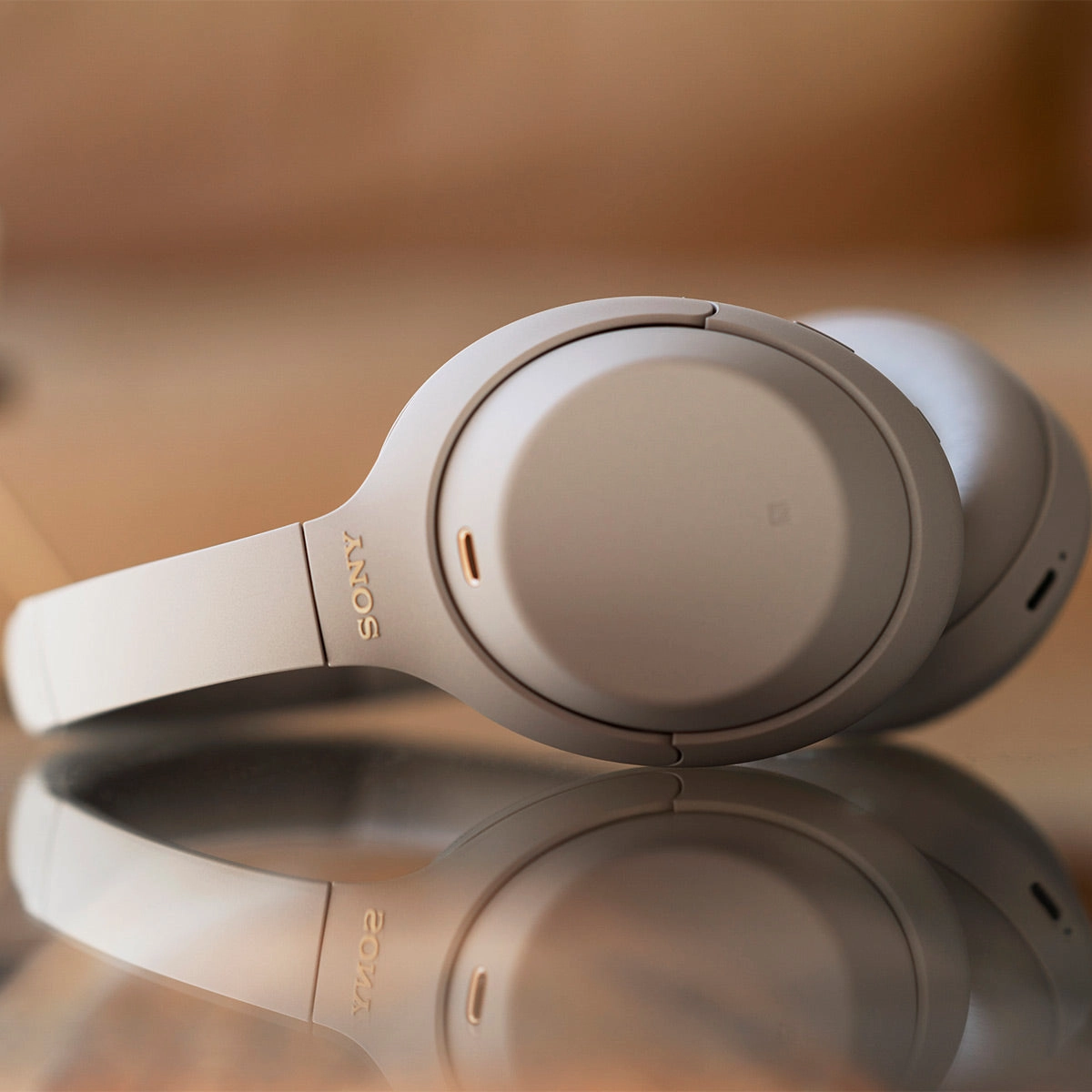 Sony WH-1000XM4 Wireless Noise Cancelling Over-Ear Headphones (Silver)