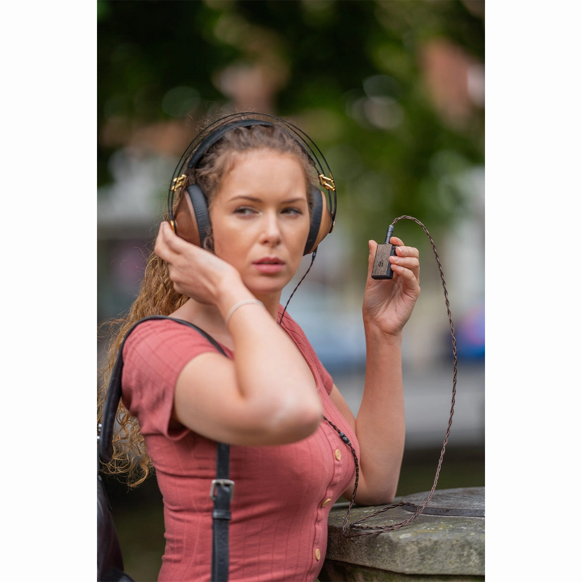 Sony WH-1000XM4 Wireless Noise Cancelling Over-Ear Headphones with iFi Audio Go blu Portable Bluetooth DAC/Headphone Amp