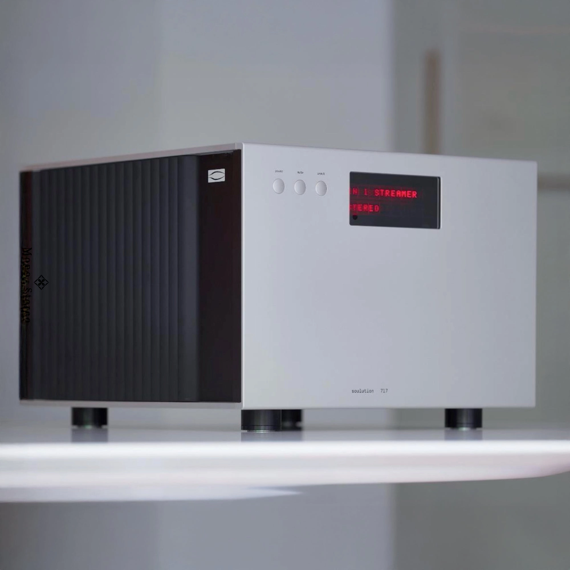 Soulution 717 Power Amplifier