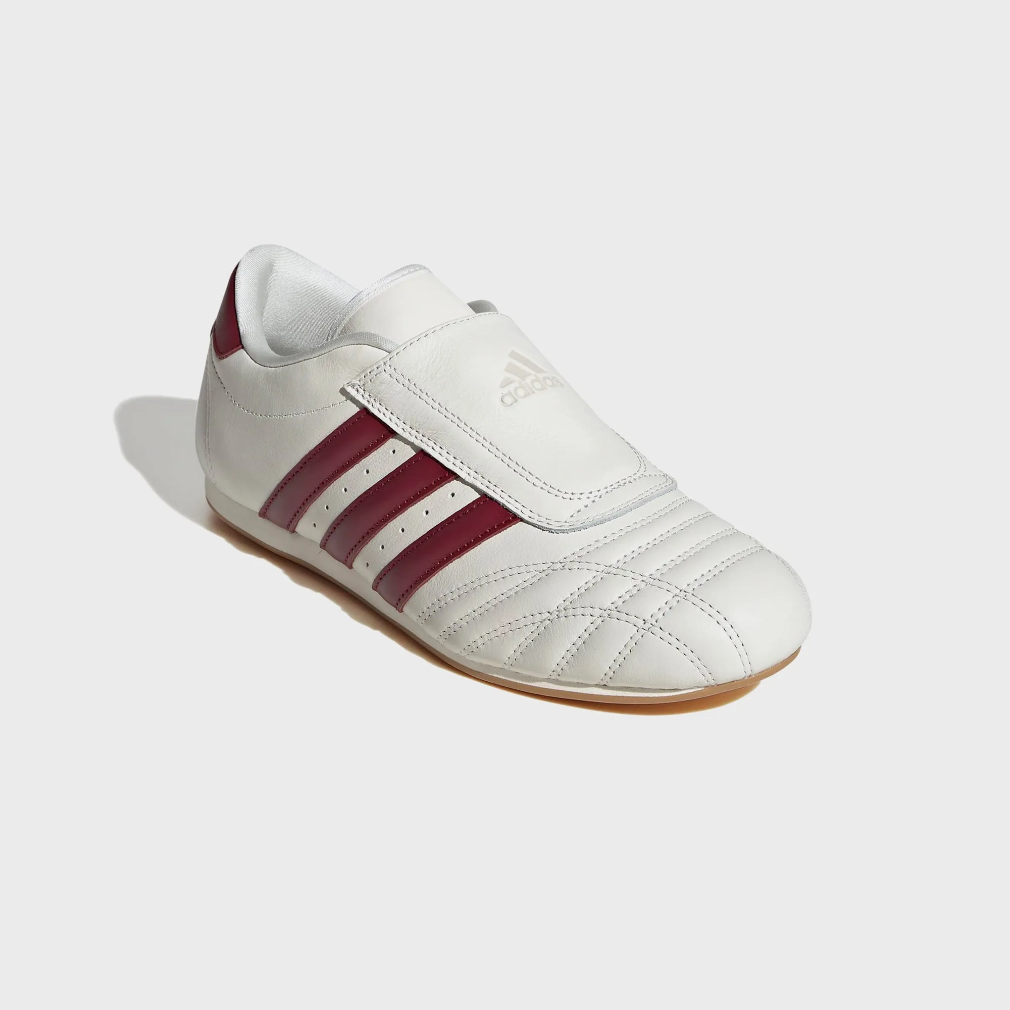 Comfort Unions Adidas Wmns Taekwondo - Off White / Noble Maroon / Gum 3