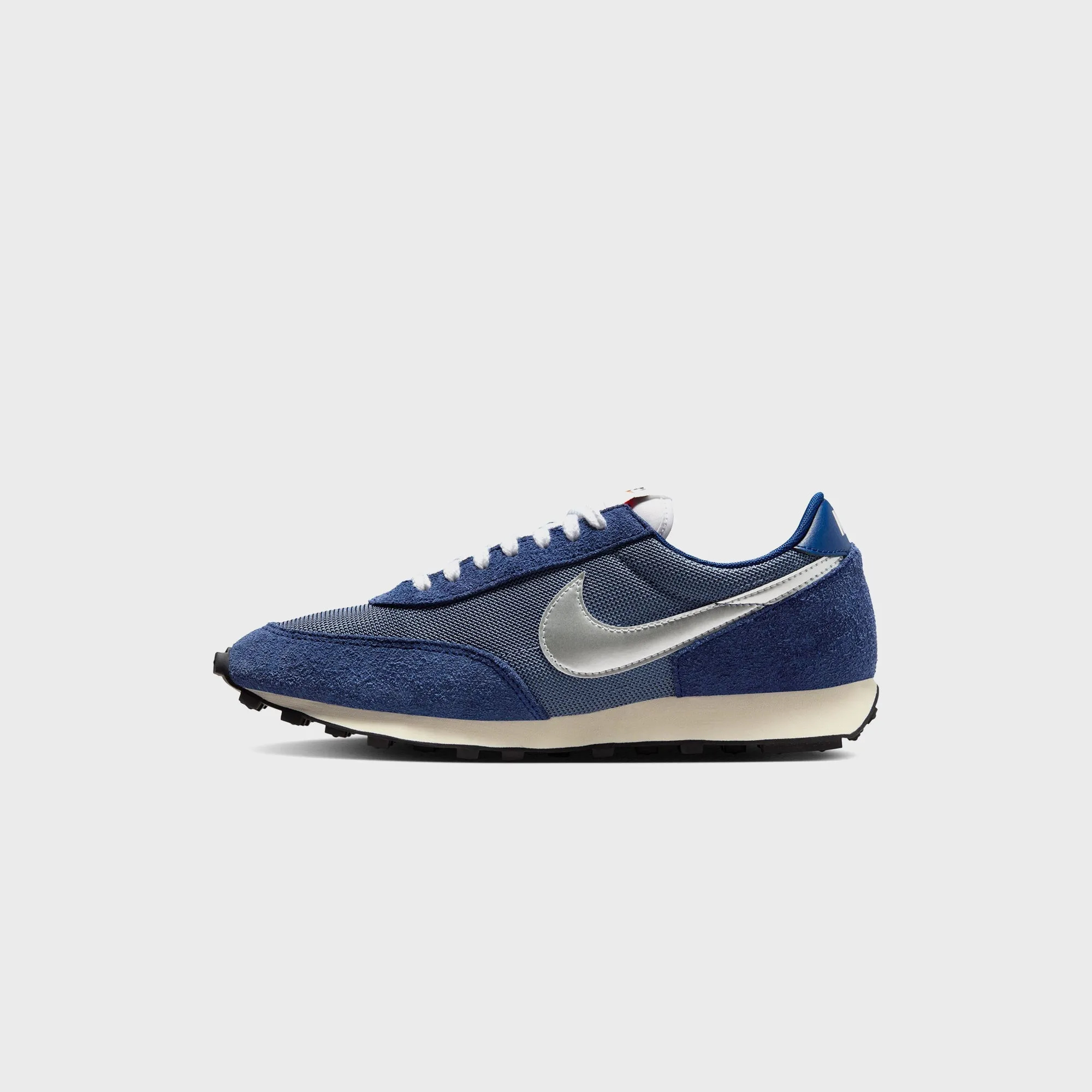 Comfortable And Waterproof And Water Repellent Moisture Wicking Faux Leather Lining Nike Daybreak Sp - Blue Void / Diffused Blue